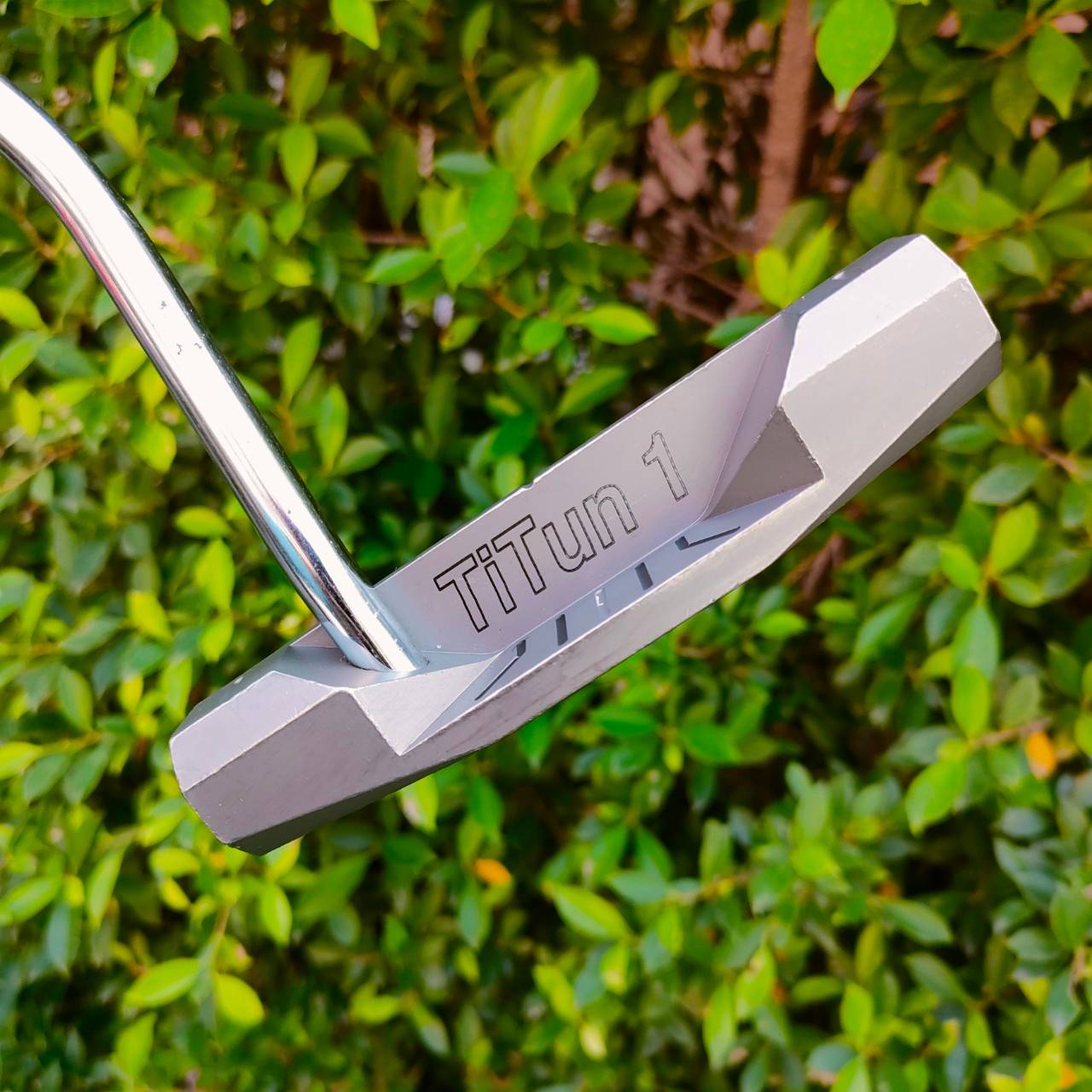 PUTTER PRECISION TITUN1 ความยาว 33 นิ้ว กริฟ SUPERSTROKE น้ำหนักดีขั้นเทพ ถ่วงทังสเตน ไม้กอล์ฟมือสอง ของแท้ BY NakaraLuxurious