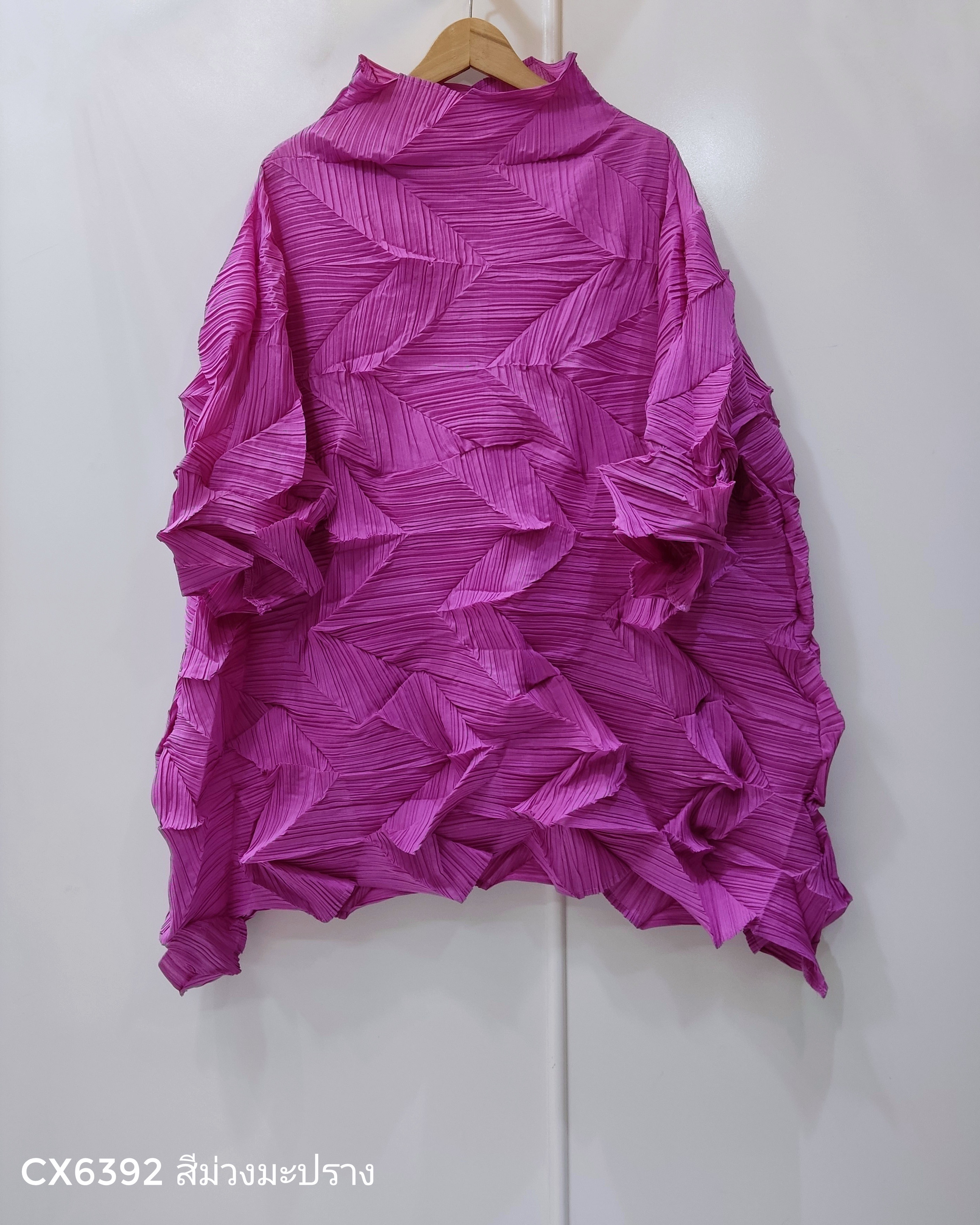 อกถึง60 ยาว31นิ้ว 2MUAY รุ่น CX6392 เสื้อพลีทคุณภาพ HIGH NECK ZIG ZAG PLEATED TOP 10 สี FREE SIZE