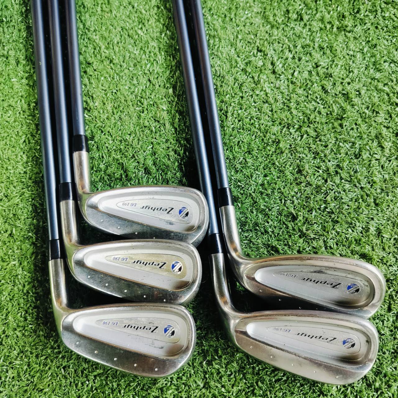 ชุดเหล็ก MIZUNO ZEPHYR ชุดตีง่ายของ MIZUNO MADE IN JAPAN มีเหล็ก 7 8 9 PW SW ก้านกราไฟต์ FLEX R เดิมๆ ไม้กอล์ฟพรีเมี่ยมมือสอง ของแท้ By NakaraLuxurious