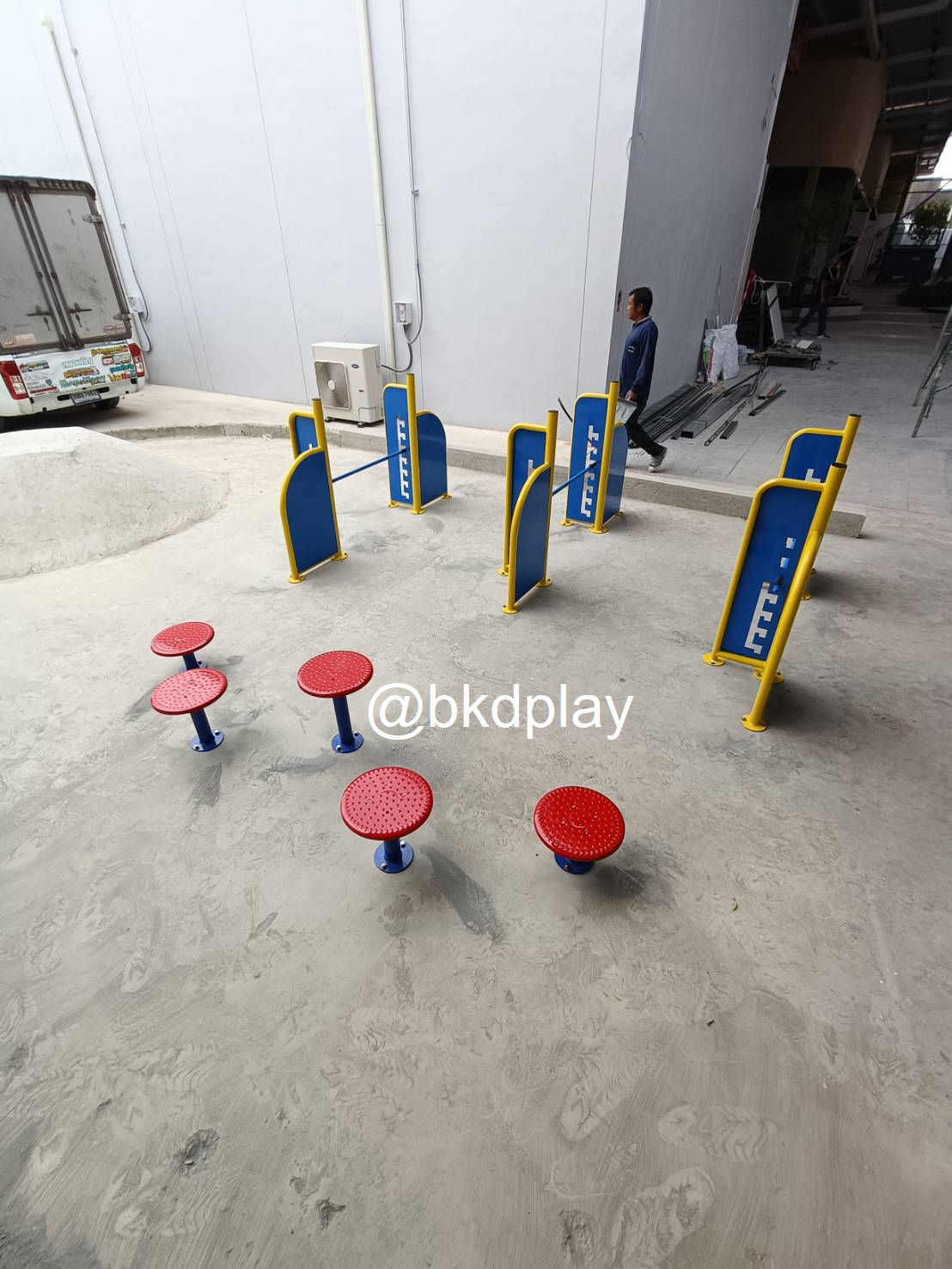 ทางเดินต่างระดับ Stepping Paw เครื่องเล่นสนามเด็ก เครื่องเล่นสุนัข ของเล่นหมา ฝึกสุนัข ฝีกทรงตัวเด็ก