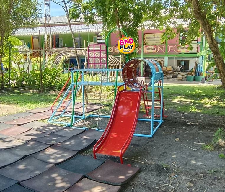 เครื่องเล่นสนามชุดรวมD ประกอบด้วยสไลเดอร์ปีนป่ายแป้นบาสและถังลอด, เครื่องเล่นสนามกลางแจ้ง , เครื่องเล่นสนามเหล็ก, ของเล่น, OutdoorPlayground,สนามเด็กเล่น,เครื่องเล่นงบสพฐ.ประชารัฐ ราคาโรงงาน