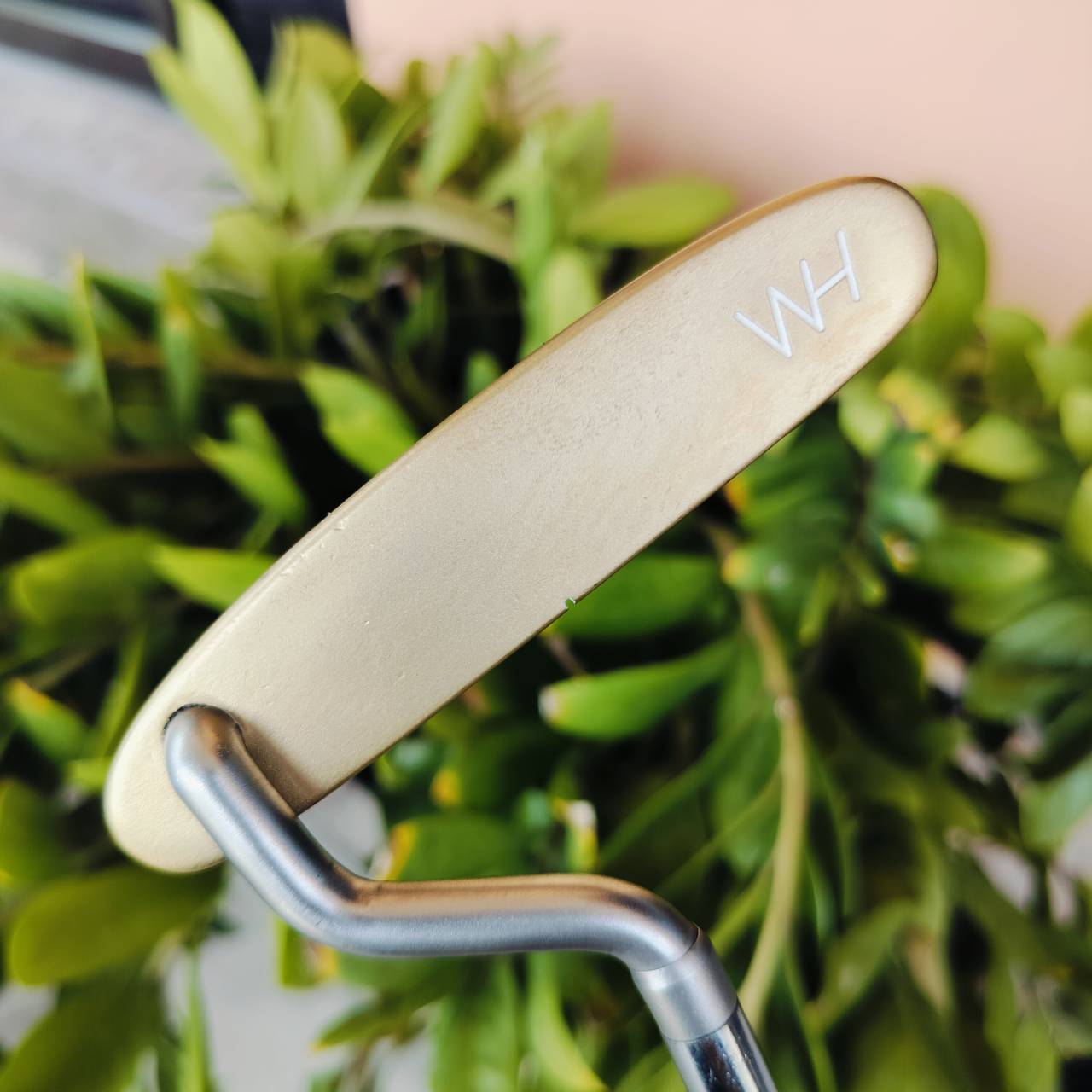 PUTTER HIRO MUTSUMOTO MP-01 สภาพสวยจัด!!! หน้าสลักสัญลักษณ์ HM พรีเมี่ยมจัดๆ สุดยอดปรามาจารย์พัตเตอร์จากญี่ปุ่น ไม้กอล์ฟพรีเมี่ยมมือสอง ของแท้ By NakaraLuxurious
