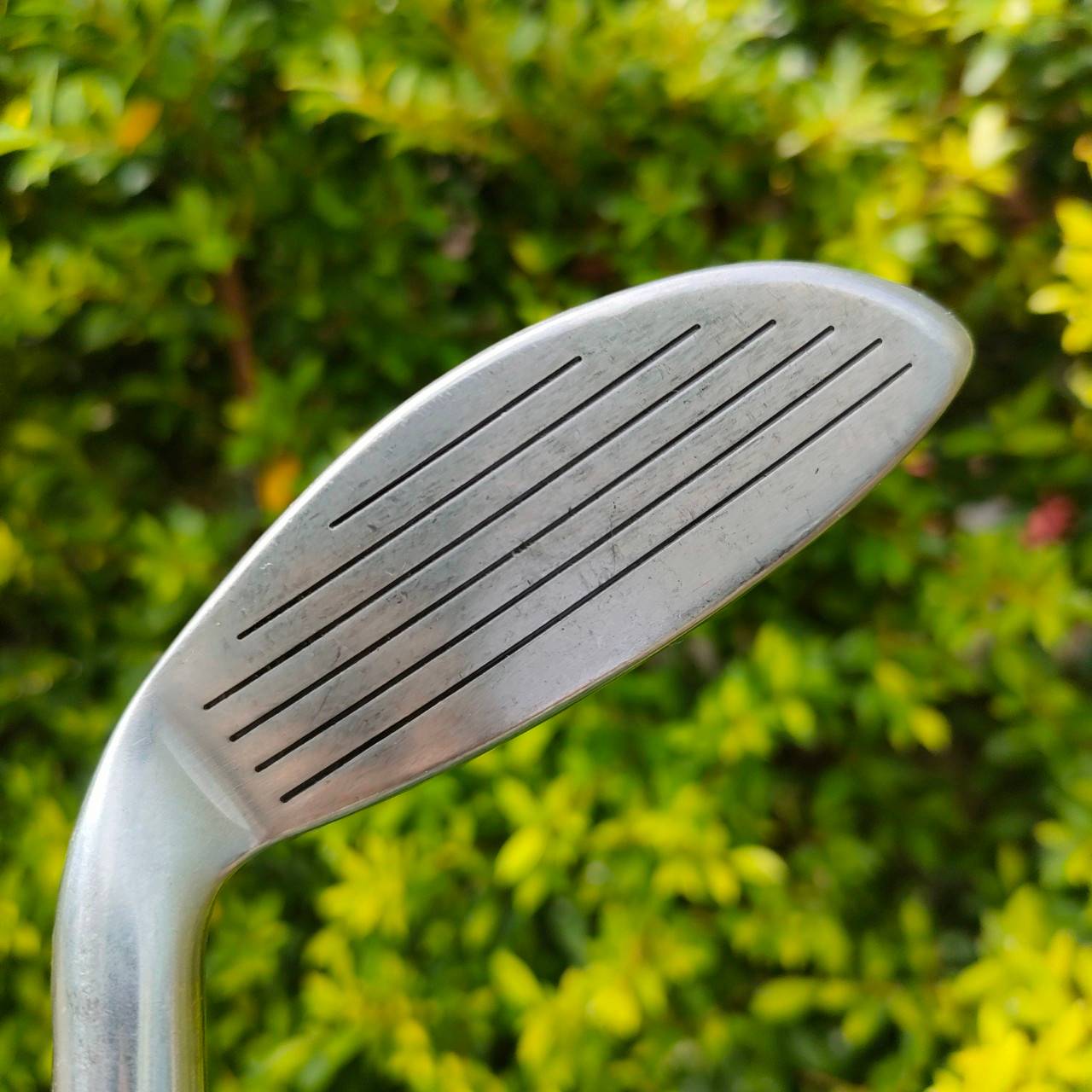 ** ไม้กอล์ฟสำหรับผู้หญิง ** HYBRID 5 CALLAWAY RAZR ก้าน CALLAWAY FLEX W ** หัวไม้มีสีลอก ** , **รับประกันบุบ แตก** รุ่นนี้ตีง่าย และเพิ่มความสนุกในฟีลลิ่งที่ดี ไม้กอล์ฟมือสอง ของแท้ BY NakaraLuxurious