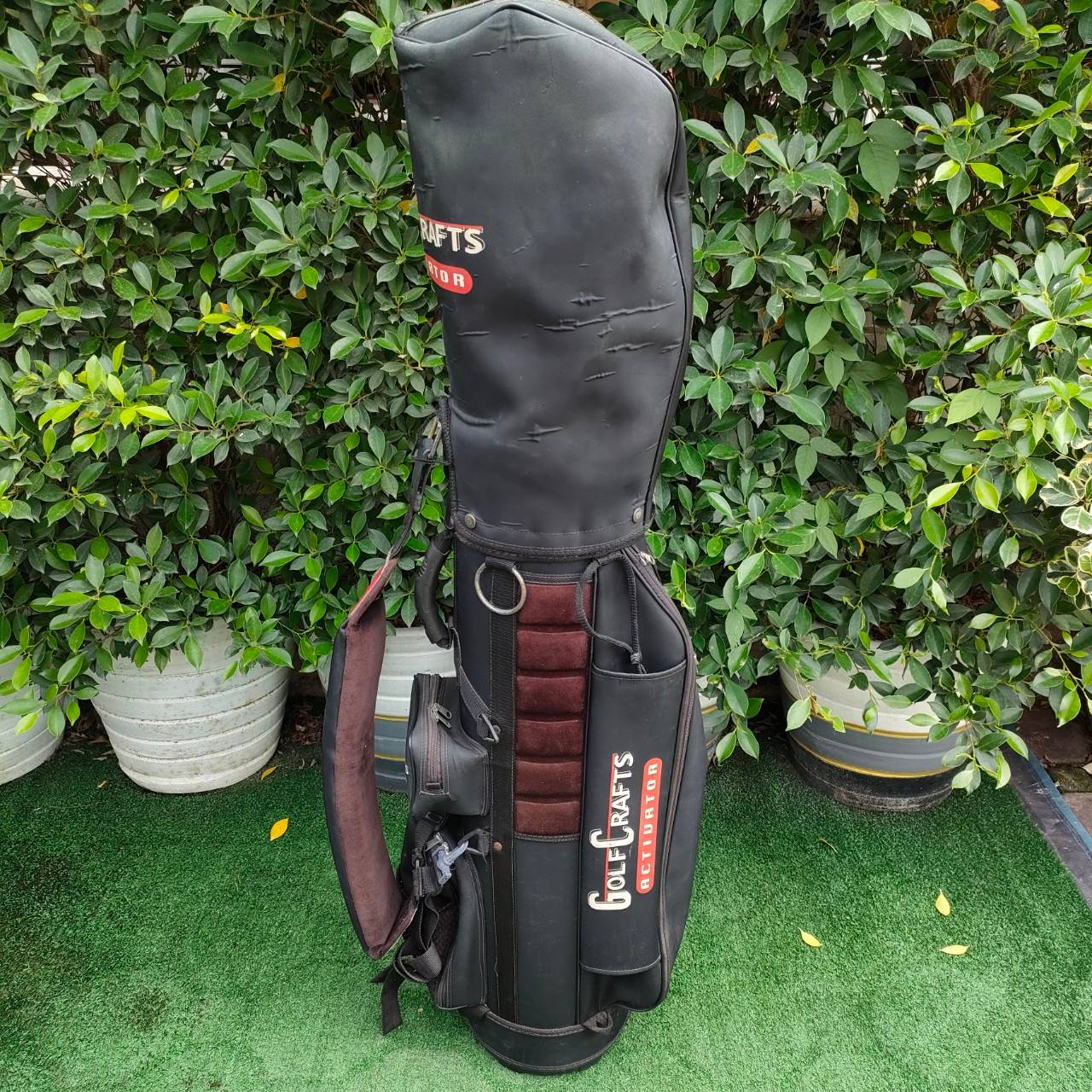 ถุงกอล์ฟ CRAFTS ACTIUATOR GOLF มือสอง สภาพสวย สมบูรณ์ครับ