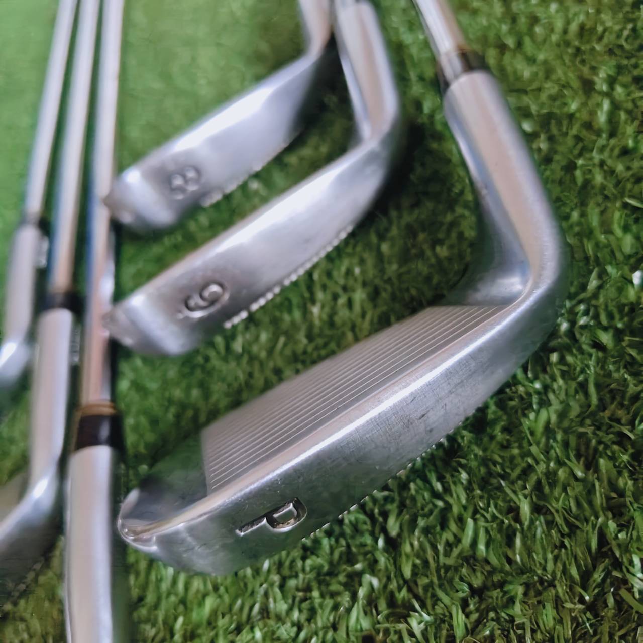 ชุดเหล็ก TOURSTAGE X-BLADE GR BLACK พรีเมียมญี่ปุ่นสุดเท่ รวมเทคโนโลยีเพื่อการเล่นที่เหนือชั้น