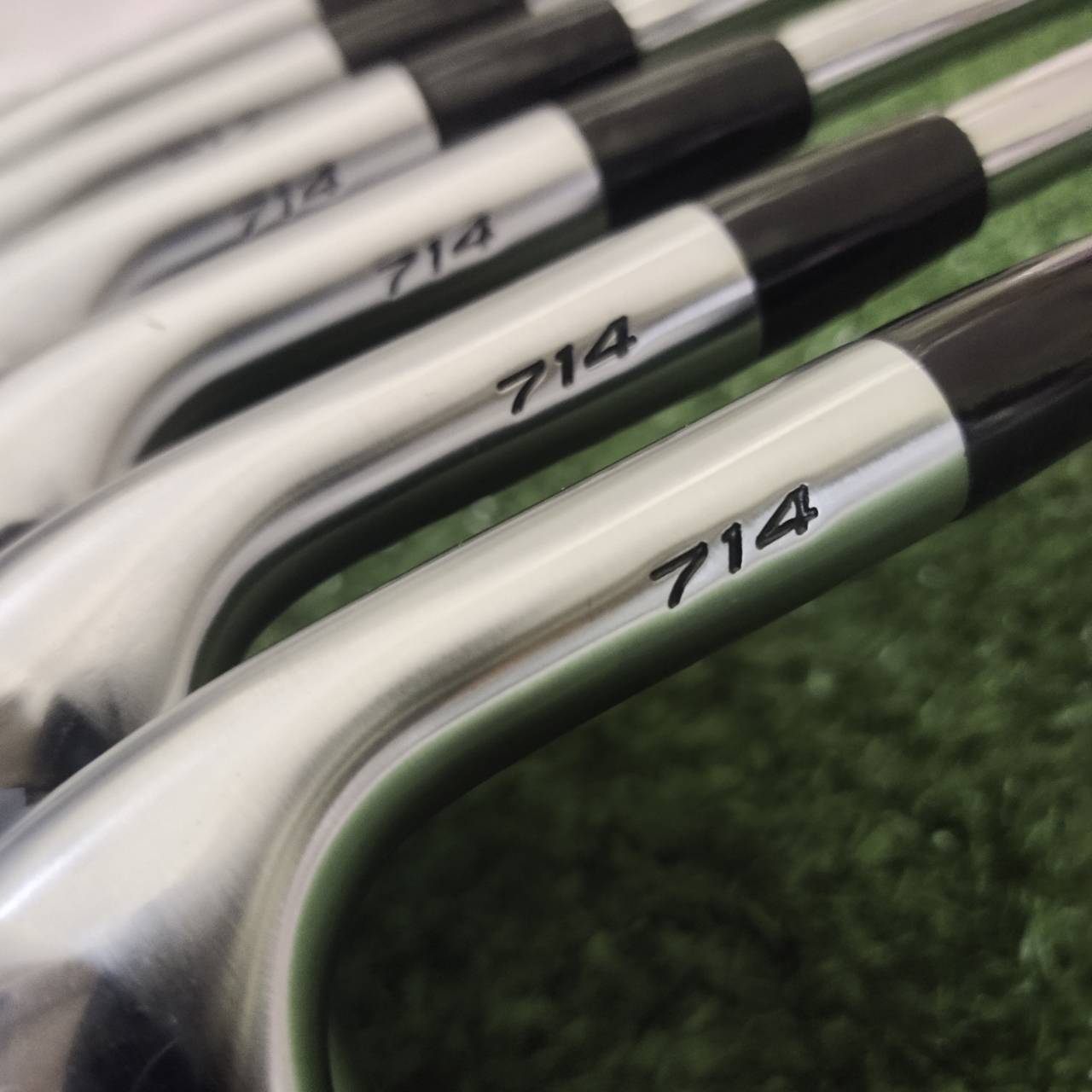 ชุดเหล็ก Titleist AP2 714 FORGED หัวแบบ Cavity Back ผสม Muscle Back สมดุลทั้งการให้อภัยและควบคุม