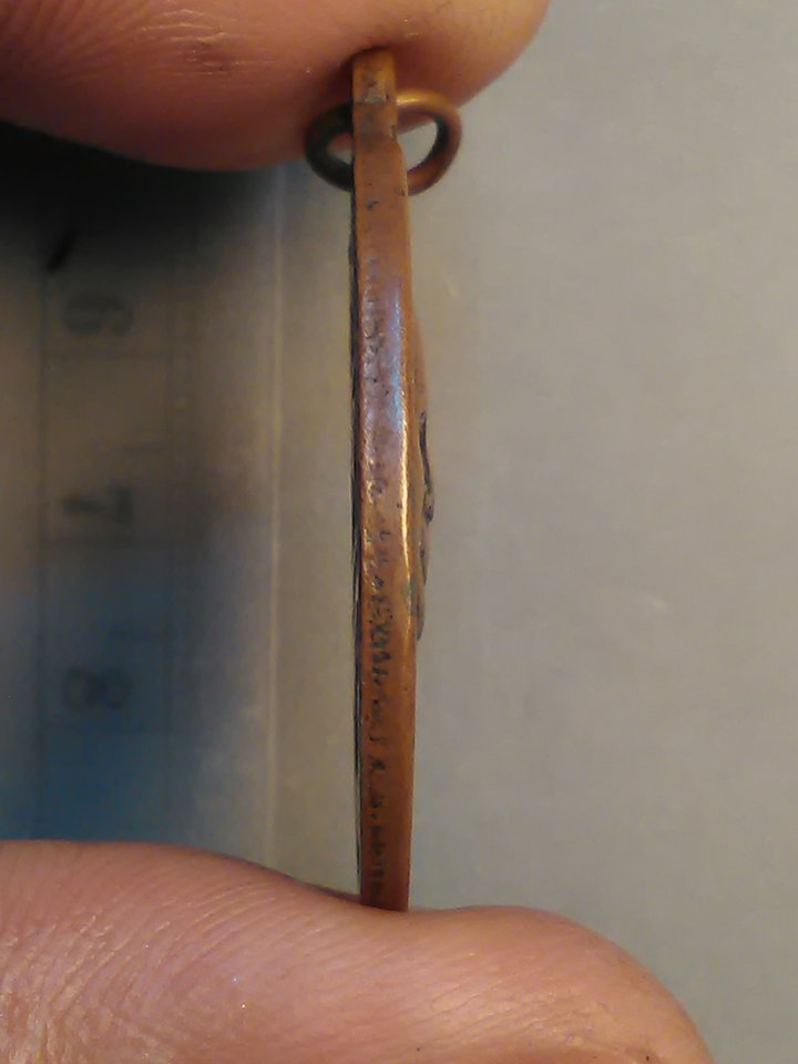 เหรียญ หลวงพ่อ จ้าย วัด นางลาด รุ่น สร้าง เมรุ พัทลุง 200.-