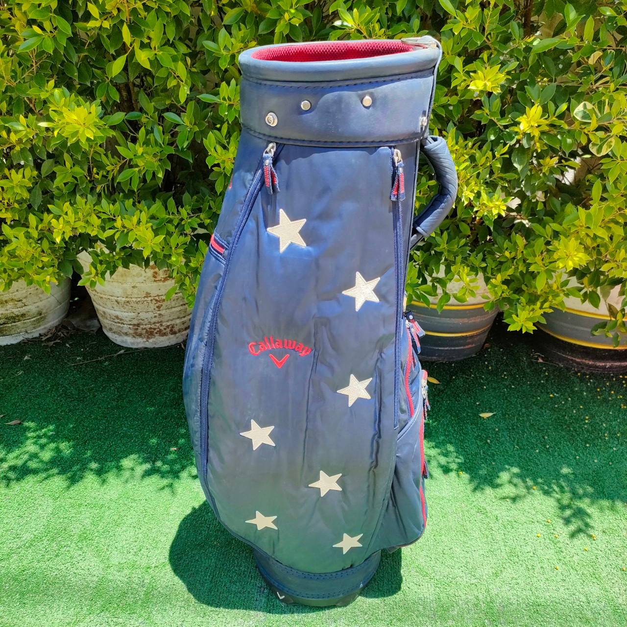 ถุงกอล์ฟ CALLAWAY มือสอง ** ไม่มีสายสะพายค่ะ ** ของแท้จาก Callaway ของใหม่แพงมาก ไม้กอล์ฟมือสอง ของแท้ BY NakaraLuxurious