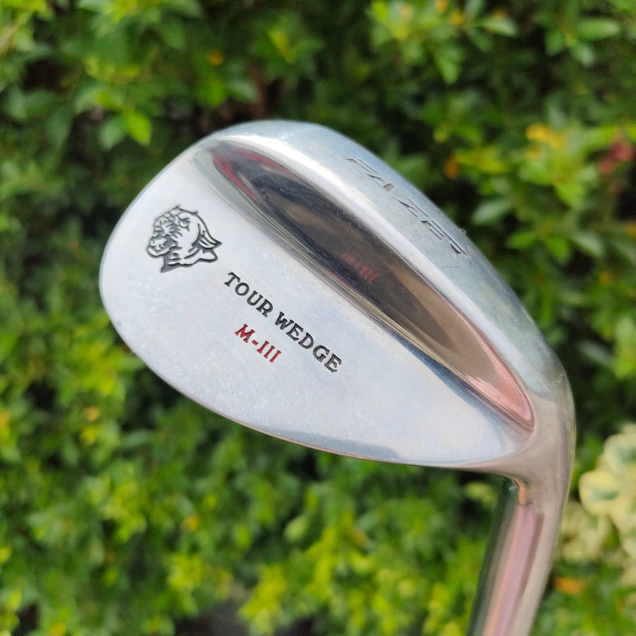 WEDGE FAZCR TOUR M-III ก้าน DYNAMIC FLEX R องศา 56 สภาพเหมือนของใหม่ แค่ซีนหลุด ลดล้างสต๊อค!! ใบใหญ่ ชิพง่าย ลดอาการฉึกได้ดี!! ไม้กอล์ฟมือสอง ของแท้ BY NakaraLuxurious