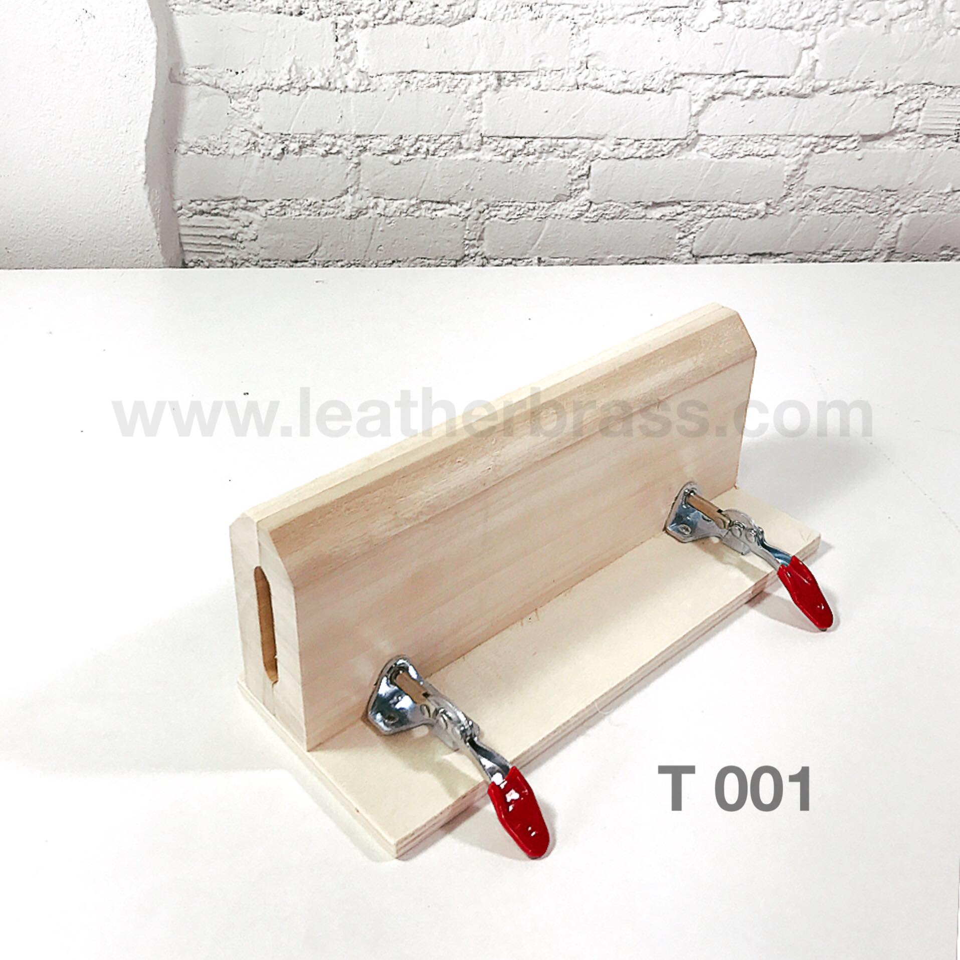 T001 ไม้สำหรับหนีบจับหนังเข็มขัด อุปกรณ์งานหนัง leatherbrass**ราคาต่อชิ้น**
