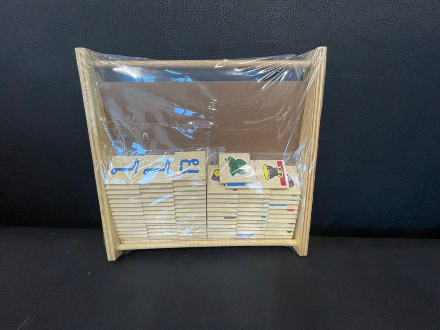 กระดานผสมพยัญชนะ-สระ, ของเล่นไม้, ของเล่นเสริมพัฒนาการ, ของเล่นเด็กอนุบาล, สื่อการสอนเด็กอนุบาล