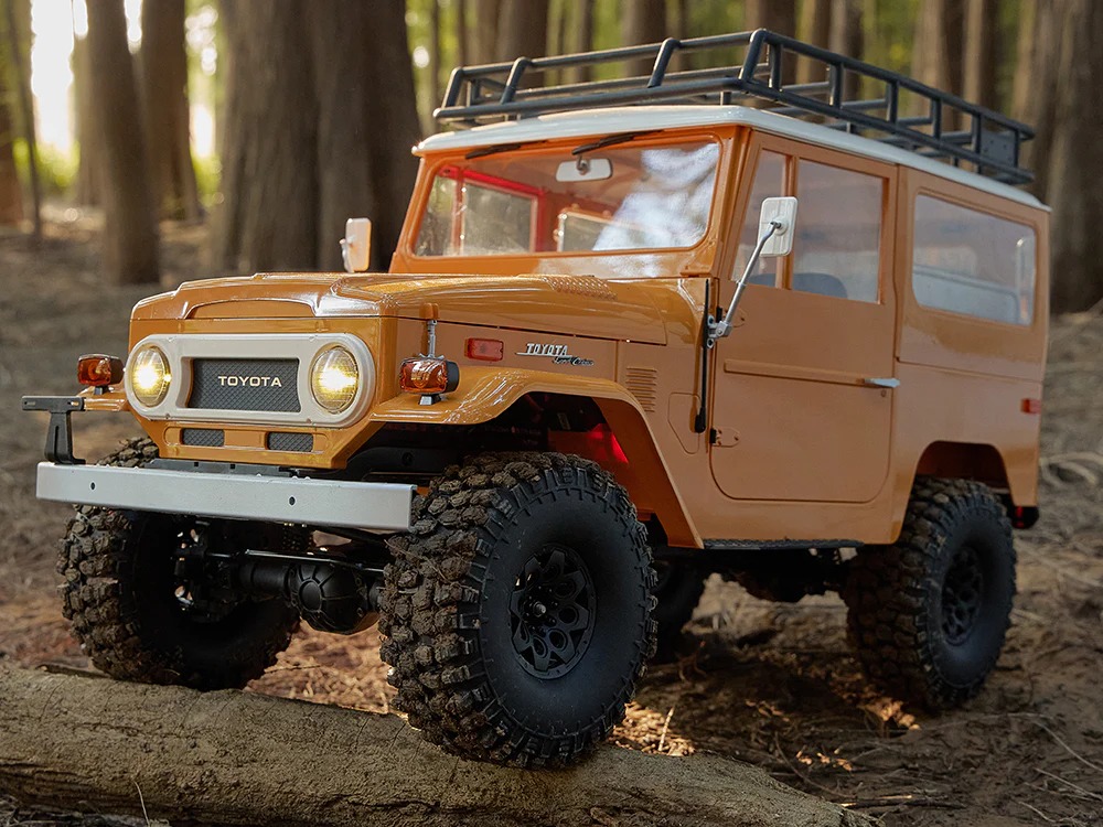[สั่งจอง] FMS Model 1/10 : TOYOTA FJ40 RS
