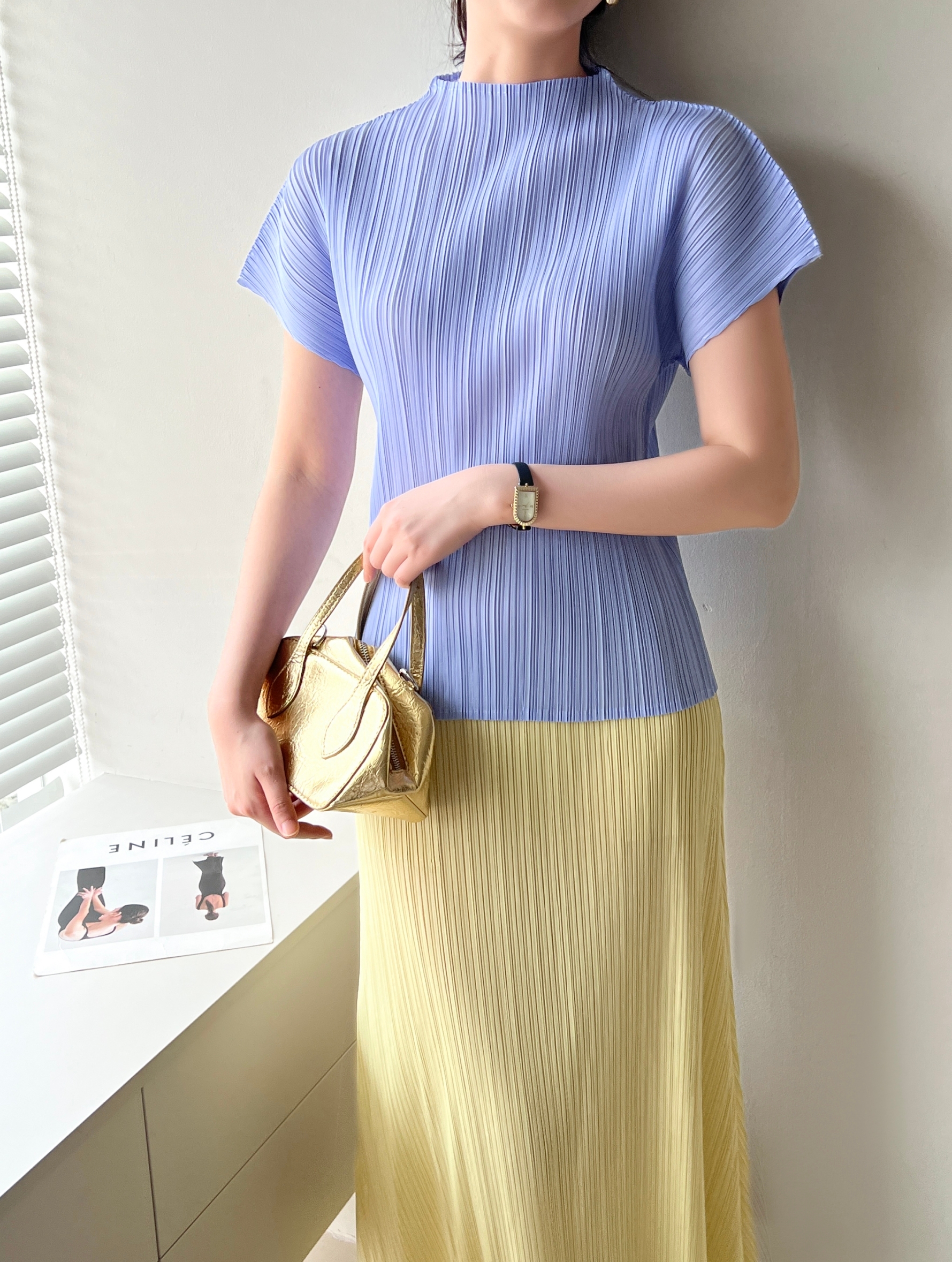 2MUAY รุ่น GJO1616 เสื้อพลีทคุณภาพ HIGH NECK SHORT SLEEVE PLEATED TOP 15 สี FREE SIZE