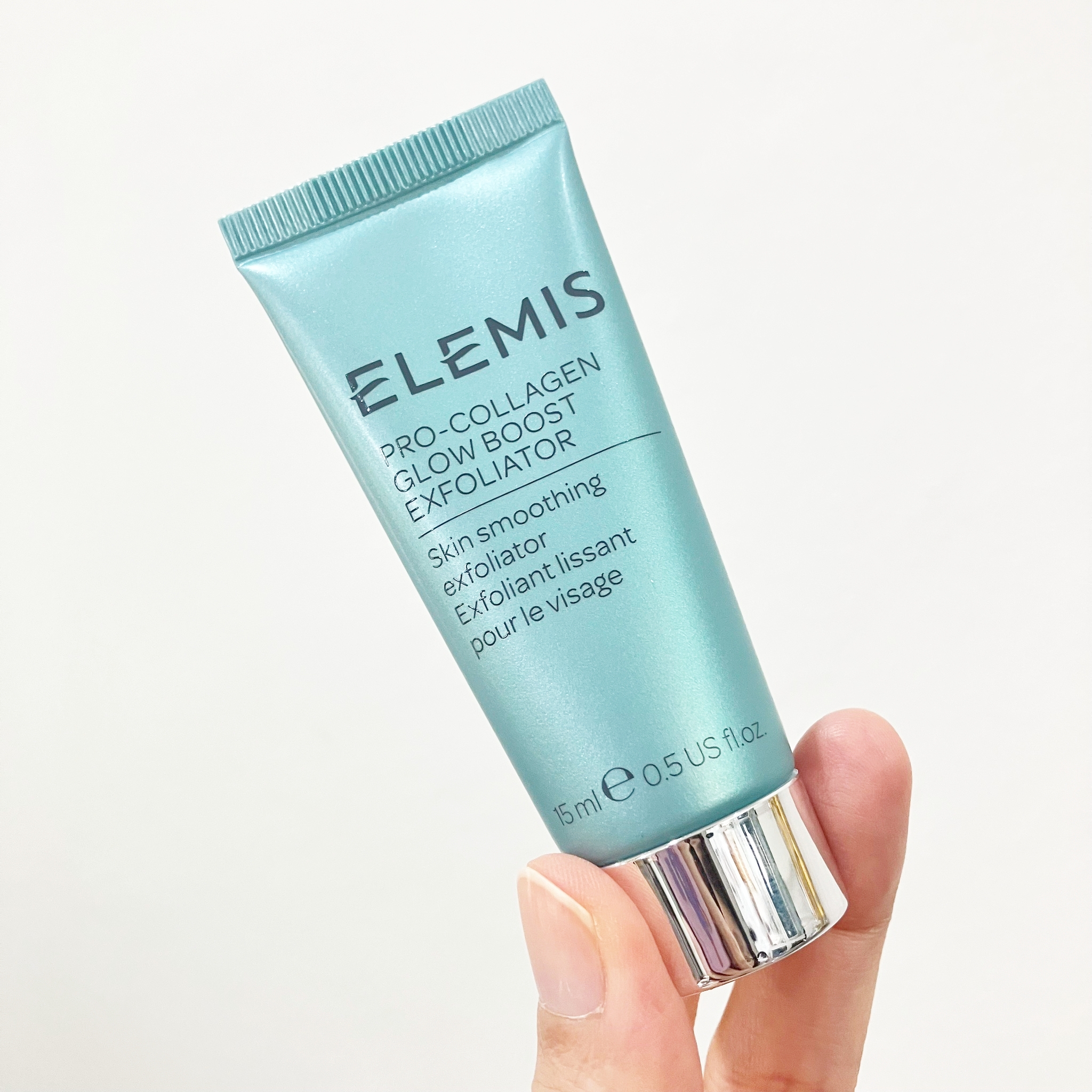 Elemis Pro-Collagen Glow Boost Exfoliator 15ml ผลิตภัณฑ์ผลัดเซลล์ผิวที่ช่วยให้ผิวเปล่งประกายและเรียบเนียน