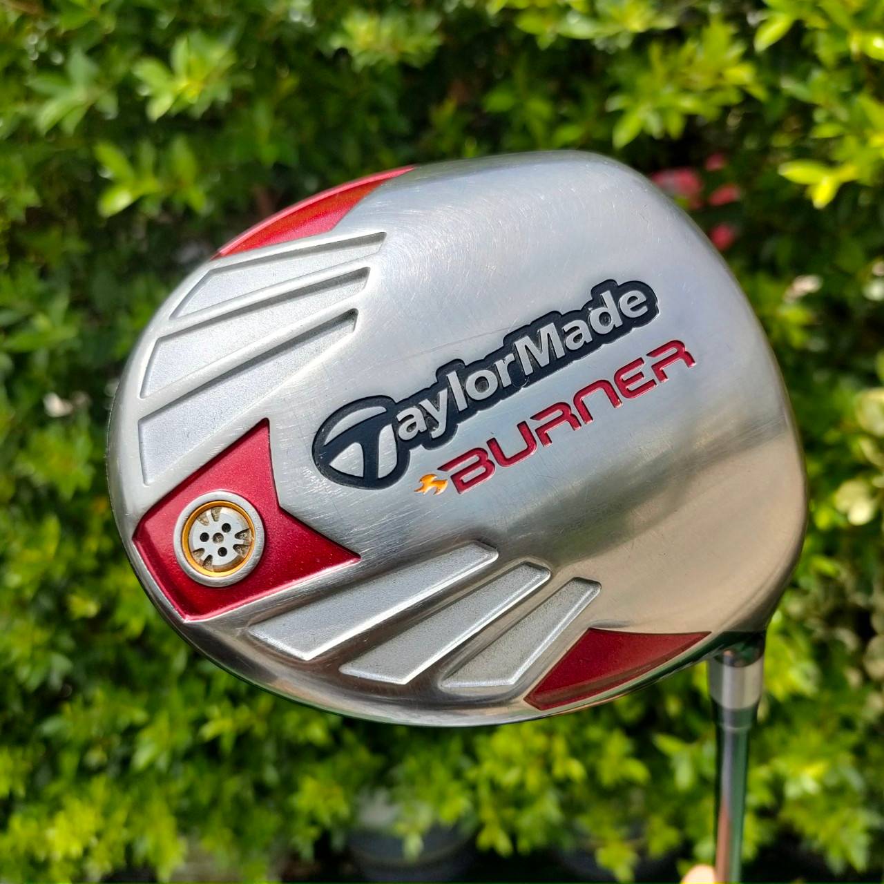 DRIVER TAYLORMADE BURNER ก้าน RE*AX SUPERFAST FLEX R กระดองเคฟล่า และ ดีไซน์ให้เป็นสามเหลี่ยม เด้งทั้งกระดอง ตีง่ายและ ตีไกลมากๆ เสียงเพราะมาก ไม้กอล์ฟมือสอง ของแท้ BY NakaraLuxurious
