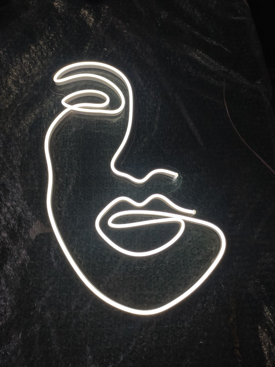 "งานไฟเฟค