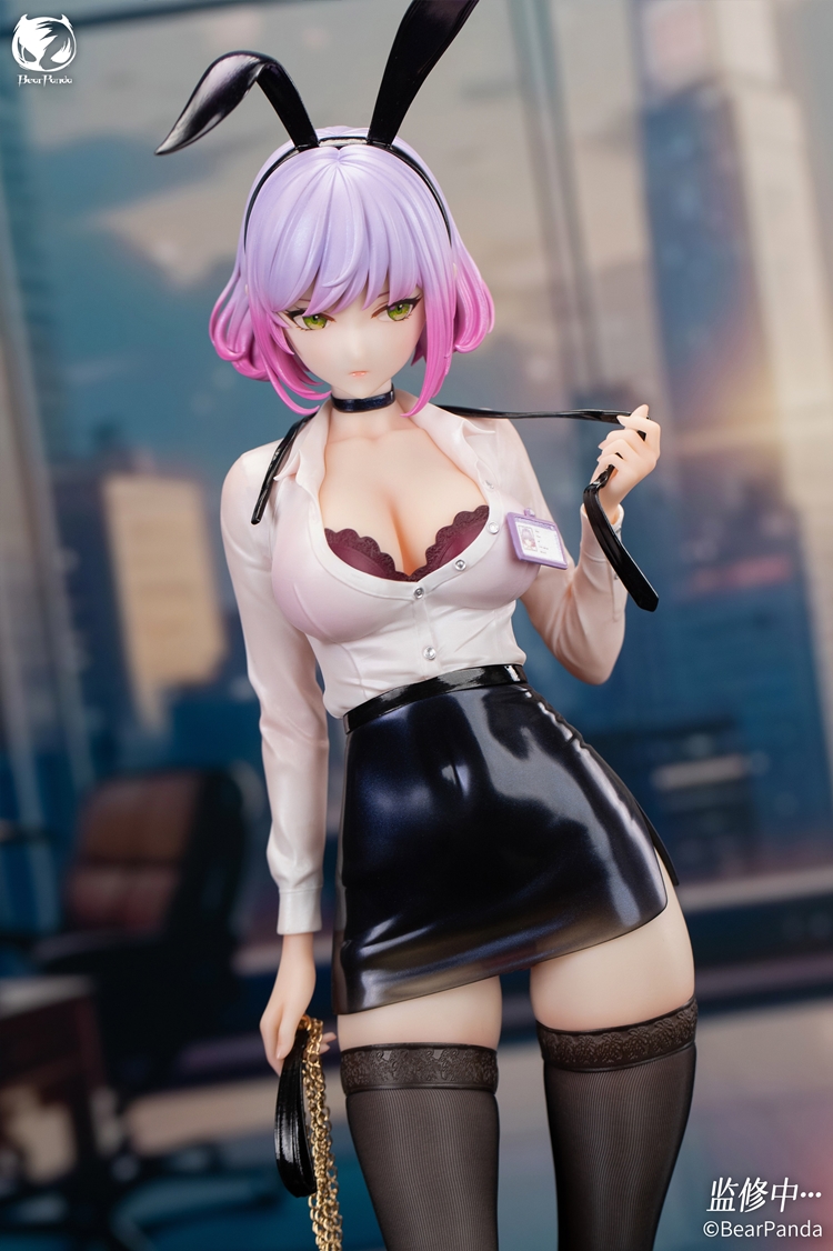 [สั่งจอง] Bear Panda & YD 1/4 : Luna Bunny Girl Figure (45ซม.)