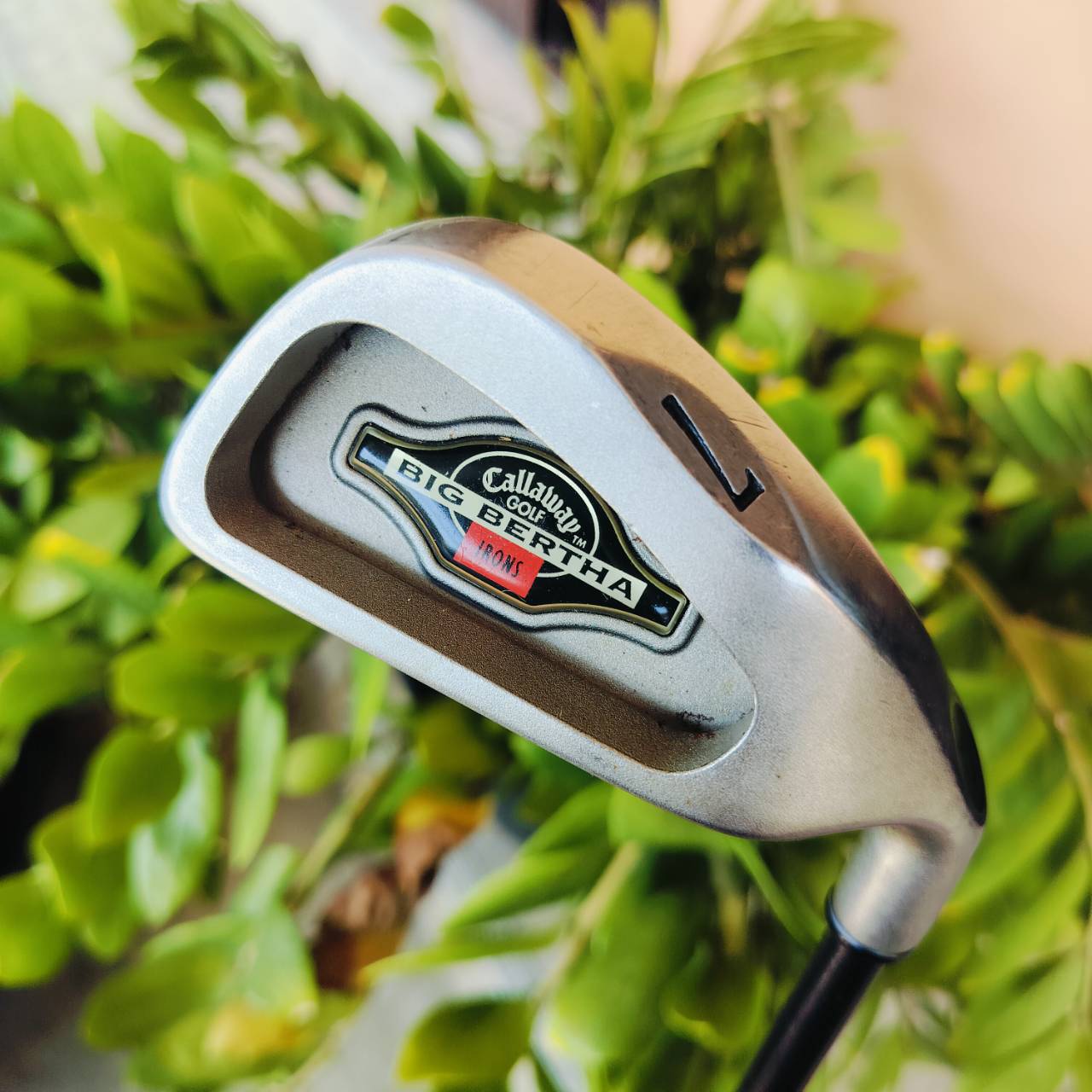 ชุดเหล็ก Callaway BIGBERTHAR สภาพสวยมากๆ เดิมๆทุกจุด ใบ CAVITY ลึก ทำให้ตีง่ายอย่างมาก ตีวงแบบสบายๆ มีเหล็ก 3 4 5 6 7 8 9 และ SW ไม้กอล์ฟพรีเมี่ยมมือสอง ของแท้ By NakaraLuxurious