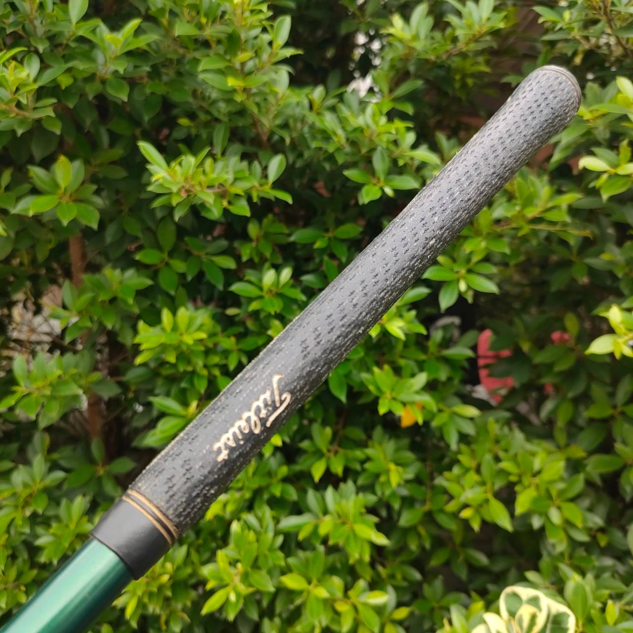 DRIVER TITLEIST TITANIUM 975D องศา 10.5 ก้าน EI-70 FLEX S รุ่นนี้เป็นก้านแบบเจาะทะลุ ตีได้ฟีลลิ่งมาก!! ไม้กอล์ฟมือสอง ของแท้ BY NakaraLuxurious