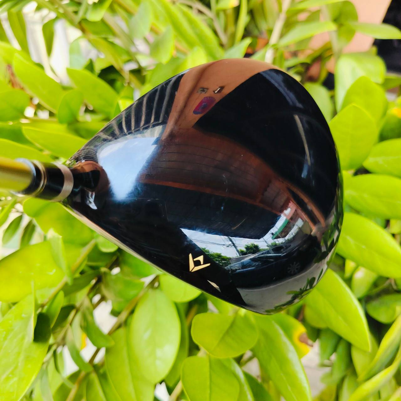 *** ไม้กอล์ฟมือซ้าย *** Driver HONMA S-03 องศา 10.5 ก้าน ARMRQ 8 ระดับ 2 ดาว ** FLEX R ก้านถักพรีเมี่ยมเบา 49 กรัม หัวขนาดใหญ่ สวีตสปอตกว้าง ตีง่าย ตีไกล และ ตีตรงมาก ไม้กอล์ฟพรีเมี่ยมมือสอง ของแท้ By NakaraLuxurious
