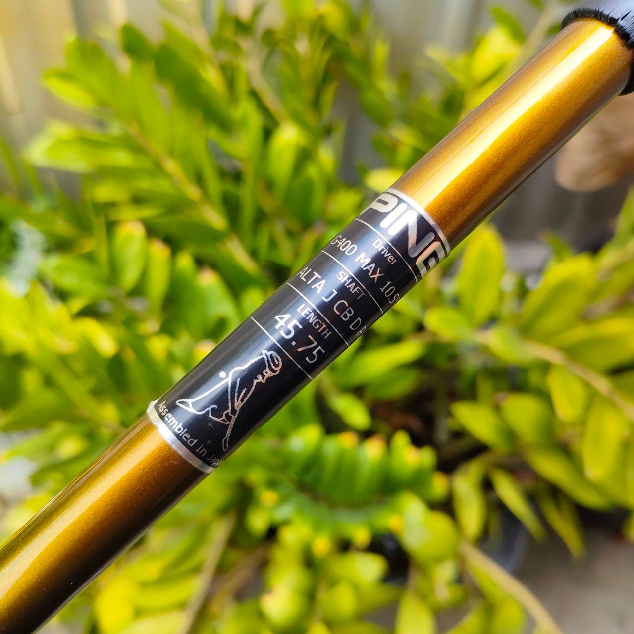 ก้าน DRIVER PING ALTA J CB ความยาวเฉพาะก้าน 44.25 นิ้ว FLEX R เป็นก้านพรีเมี่ยมที่แบรนด์ PING หาก้านเปล่ายาก มีกริพติดมาด้วย ไม้กอล์ฟพรีเมี่ยมมือสอง ของแท้ By NakaraLuxurious