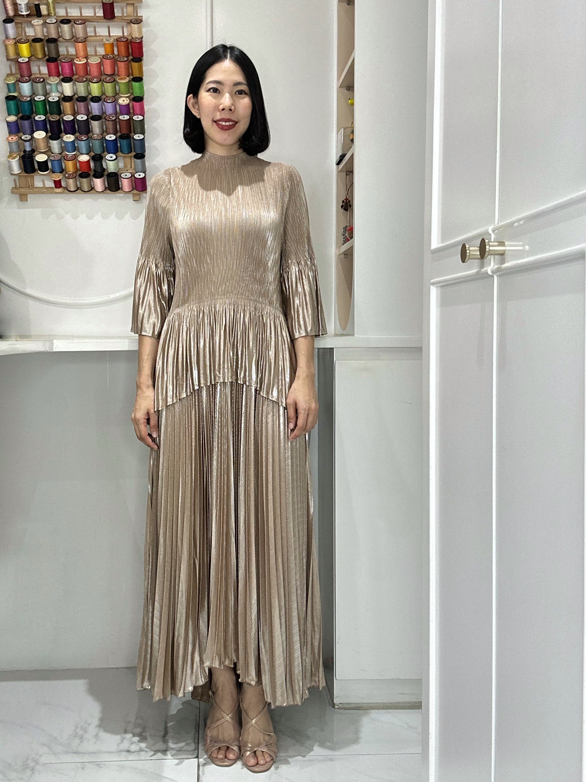 ปรับราคาลง30%!! 2MUAY รุ่น GA91028 เดรสพลีทคุณภาพ METALLIC FLARE PLEATED DRESS 5 สี FREE SIZE