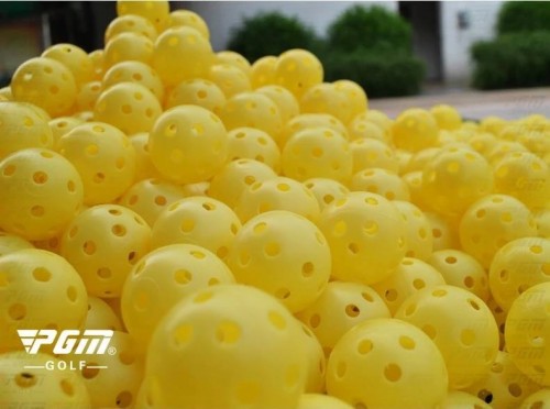 ลูกกอล์ฟ พลาสติก สำหรับฝึกหัดตีกอล์ฟ PGM