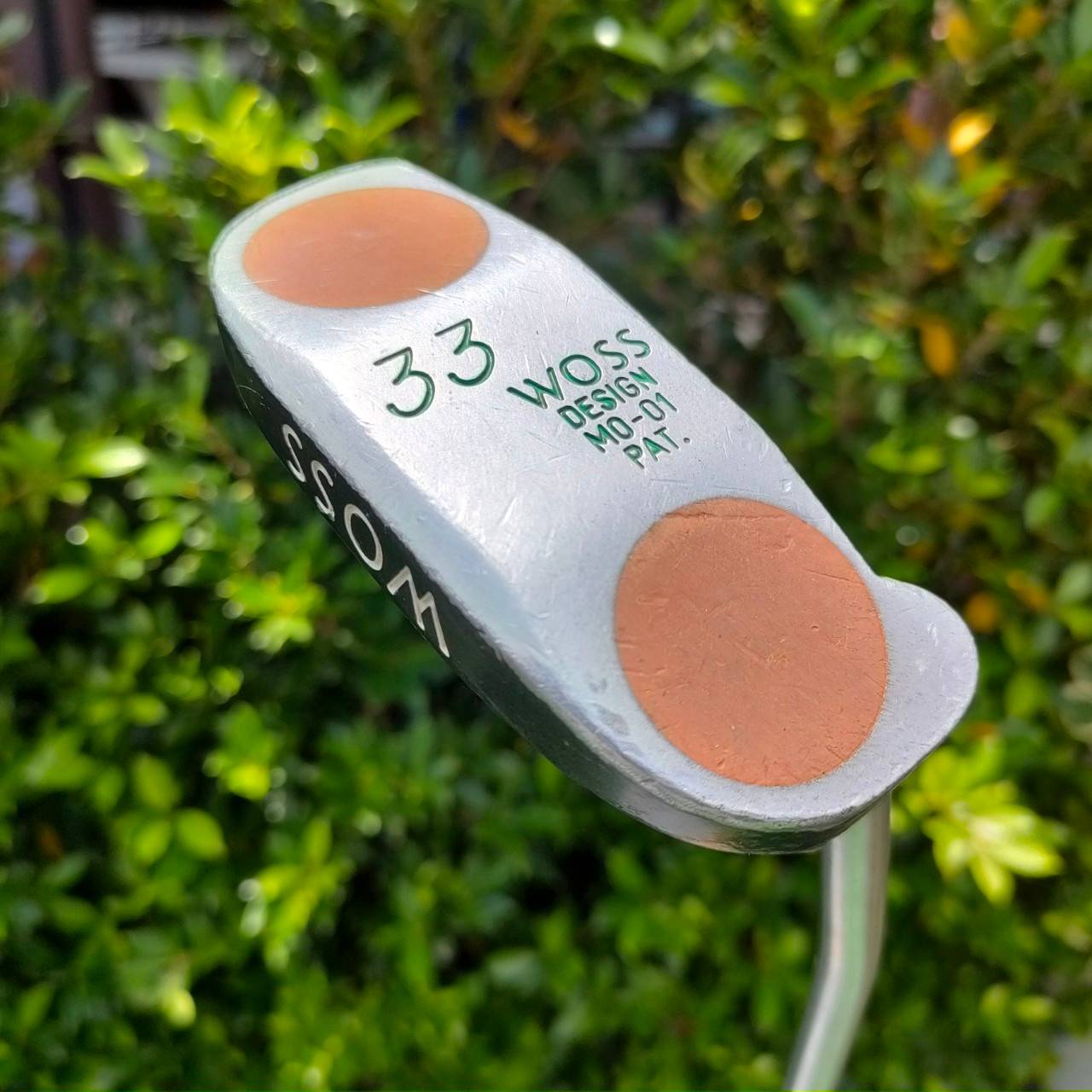 PUTTER WOSS 33 DESIGN MO-01 PAT ก้าน WOSS ความยาว 35 นิ้ว ถ่วงบาลานซ์ ทั้ง 2 ข้าง น้ำหนักดีมาก พัตต์ตรง และกะน้ำฟนักได้ง่ายมาก
