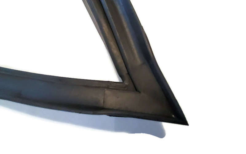 Takasivuikkunan tiivistepari, MK1 =238e