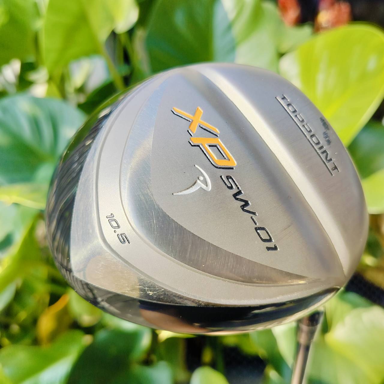 Driver TOPPOINT XP SW-01 หัวใหญ่ หน้าเด้ง ตีไกล องศา 10.5 ออกแบบให้แหลมออกไปด้านหลัง เพื่อสร้างการชดเชยผิดพลาดสูงสุด ไม้กอล์ฟพรีเมี่ยมมือสอง ของแท้ By NakaraLuxurious