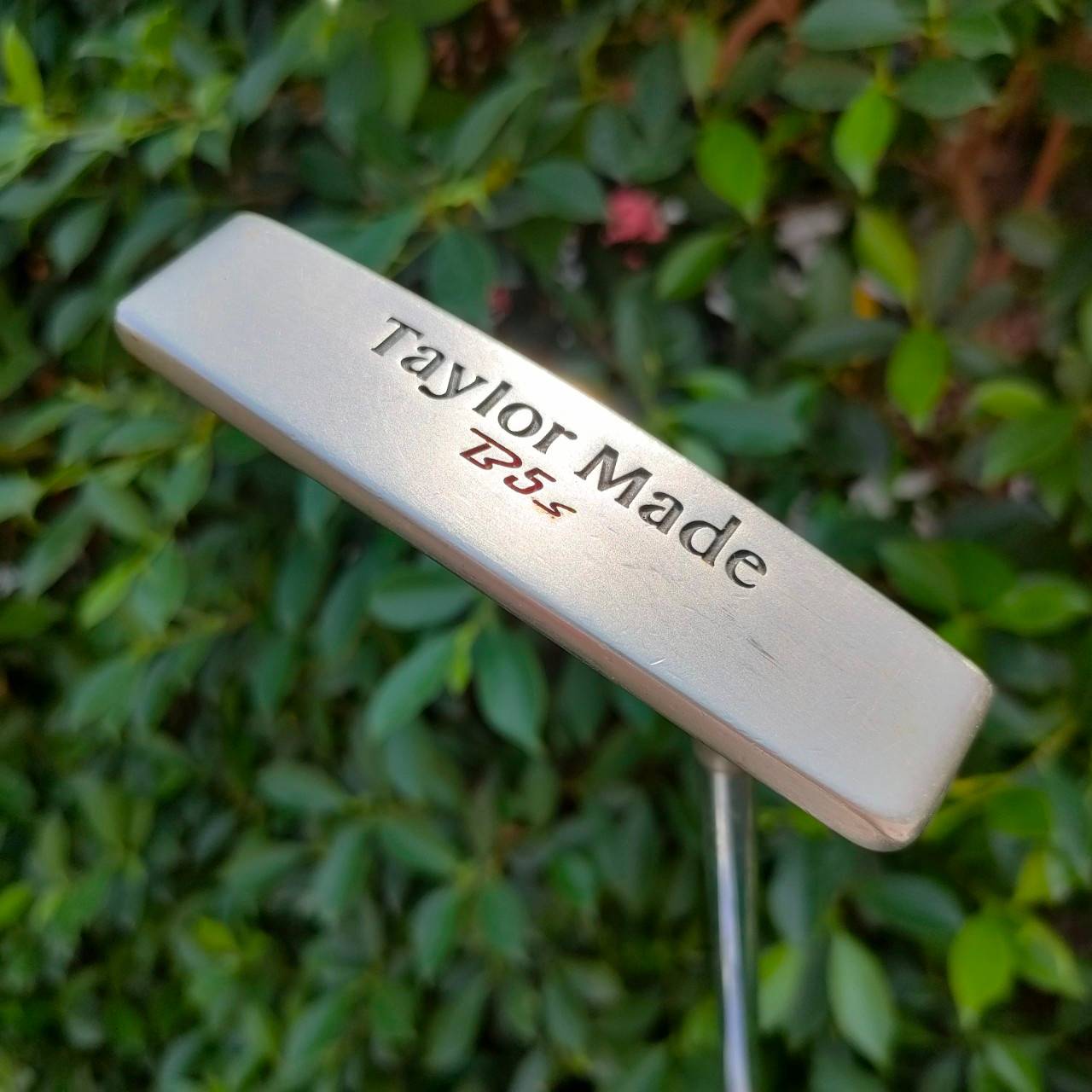 PUTTER TAYLORMADE NUBBINS B5S ตวามยาว 33 นิ้ว ก้าน NUBBINS หน้าสัมผัสแบบสุดๆๆๆ เกาะไลน์มากๆ