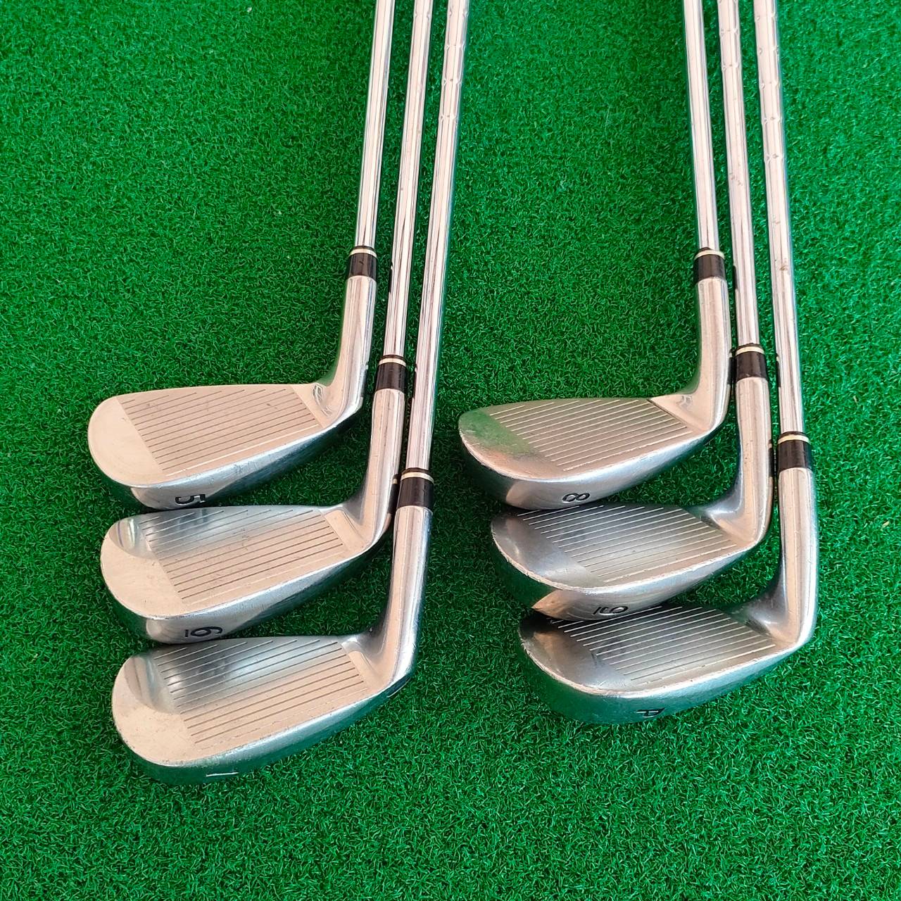 ชุดเหล็ก WILSON STAFF Nc6 มีเหล็ก 5 - 9 เเละ PW ก้าน N.S.PRO 850GH FLEX S ชุดนี้เป็นชุดพรีเมี่ยมของ WILSON เป็นชุดเหล็กหน้าเด้ง ตีไกลกว่าปกติ