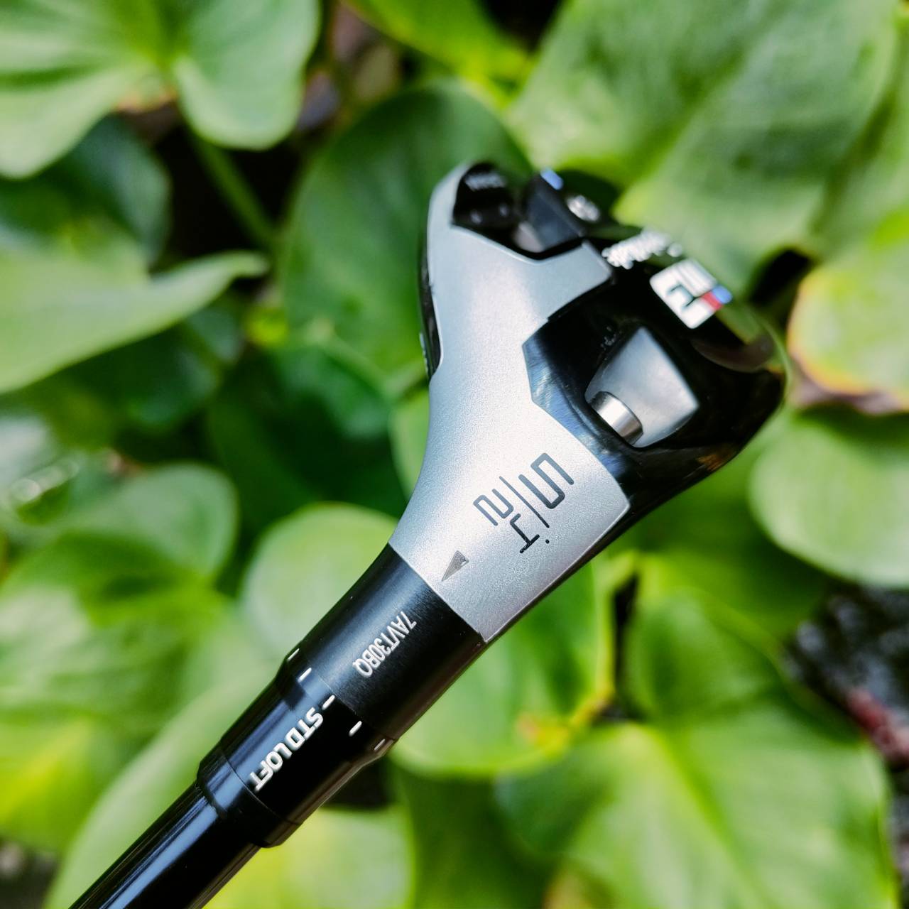 UT5 Taylormade M3 องศา 24 ก้าน KURO KAGE FLEX R ก้านพรีเมี่ยมมาก ตีไกลควบคุมดีมาก ขนาดกำลังดี ไม่เทอะทะ ไขปรับทิศทางได้ ไม้กอล์ฟพรีเมี่ยมมือสอง ของแท้ By NakaraLuxurious