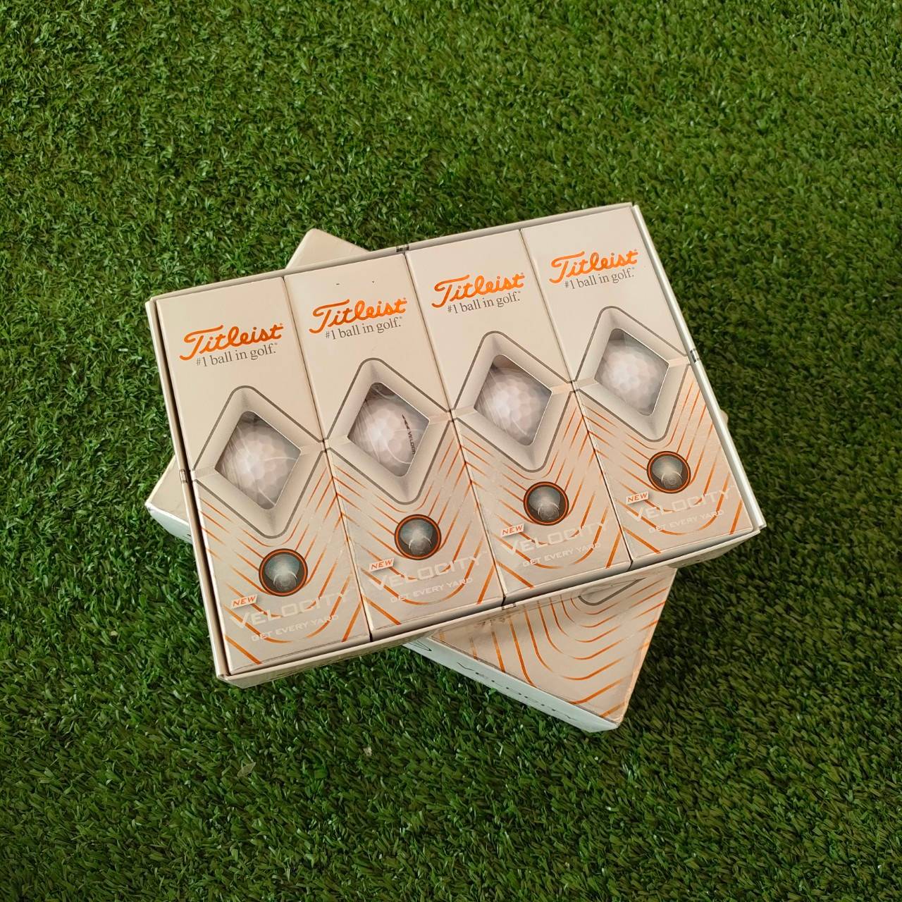 ลูกกอล์ฟ TITLEIST VELOCITY มือหนึ่ง ขายเป็นโหล 1 กล่อง มี 12 ลูก มือหนึ่ง ของแท้ BY NakaraLuxurious
