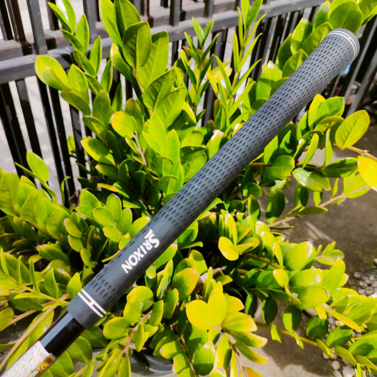 U2 SRIXON Z H85 องศา 16 ก้าน MIYAZAKI FLEX S สภาพสวยมาก มี COVER เดิม ไม้กอล์ฟพรีเมี่ยมมือสอง ของแท้ By NakaraLuxurious