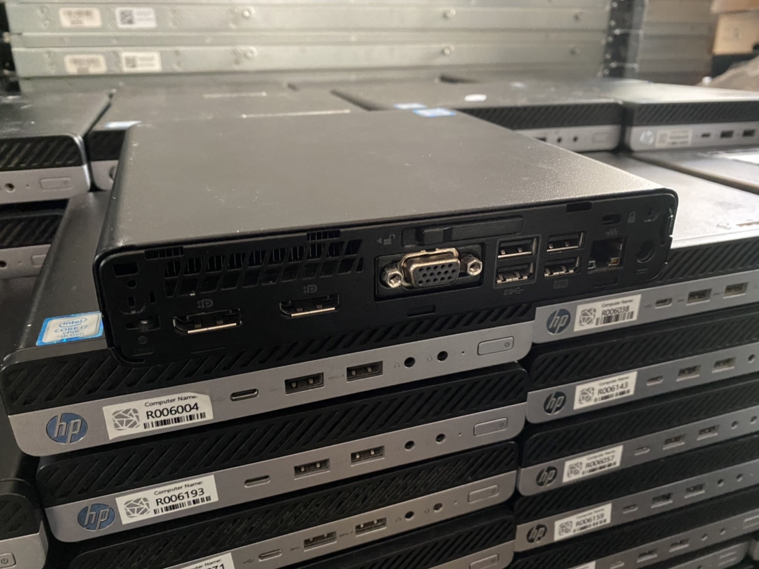 HP EliteDesk 800 G3 Mini