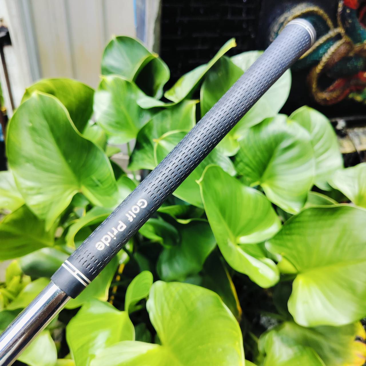 CHIPPER PROKENNEX AIR WALKER II เช่นชิพข้างกรีนดีมากๆเลยค่ะ รุ่นนี้พิเศษ หน้าอินเซิร์ท ทำให้การหมุนของลูกดีมาก ไม้กอล์ฟพรีเมี่ยมมือสอง ของแท้ By NakaraLuxurious