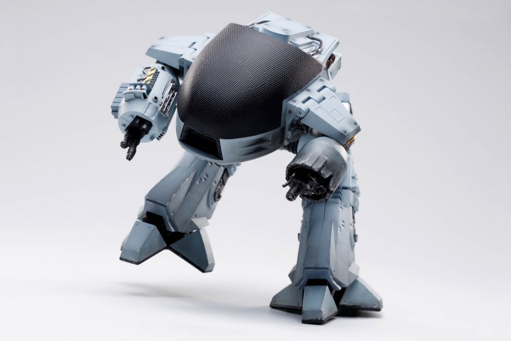 [สั่งจอง]Hiya LR0078 1/18 : Battle Damaged ED-209