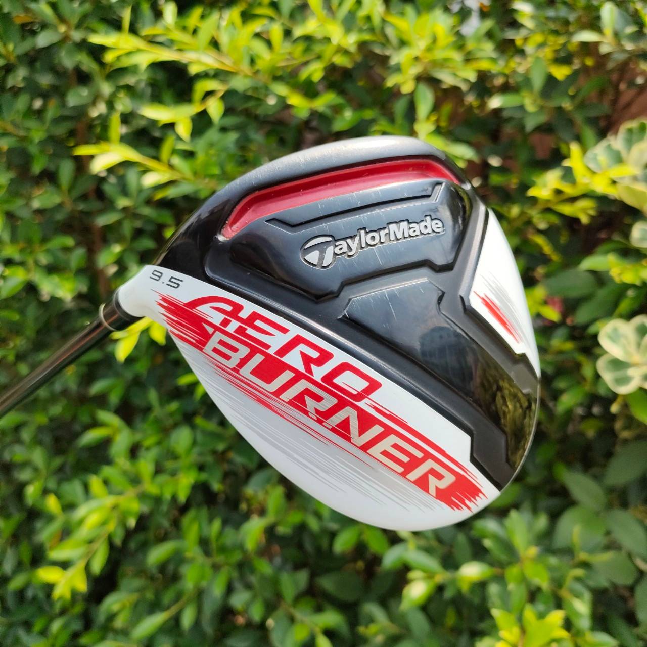 ** ไม้กอล์ฟสำหรับท่านที่ถนัดซ้าย ** DRIVER TAYLORMADE AERO BURNER องศา 9.5 ก้าน M2 TM1-217 FLEX S ตีไกลสะใจแบบสุดๆ ราคาแสนสบายเลยครับ