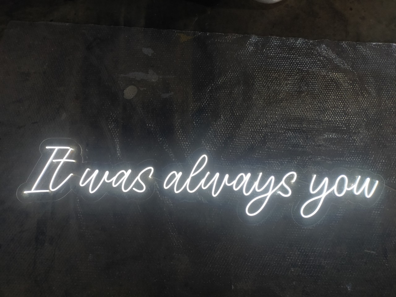 งานนีออน