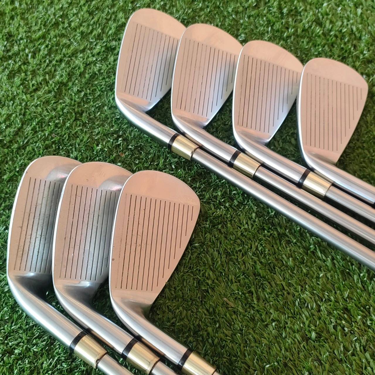 ชุดเหล็ก SWORD SNIPER V มีเหล็ก 6 - 9 เเละ PW AW SW ก้าน TOUR AD SWORD FLEX SR รุ่น PLATINUM สุดพรีเมี่ยม, ก้าน TOUR AD, กริพ IOMIC ไม้กอล์ฟมือสอง ของแท้ BY NakaraLuxurious