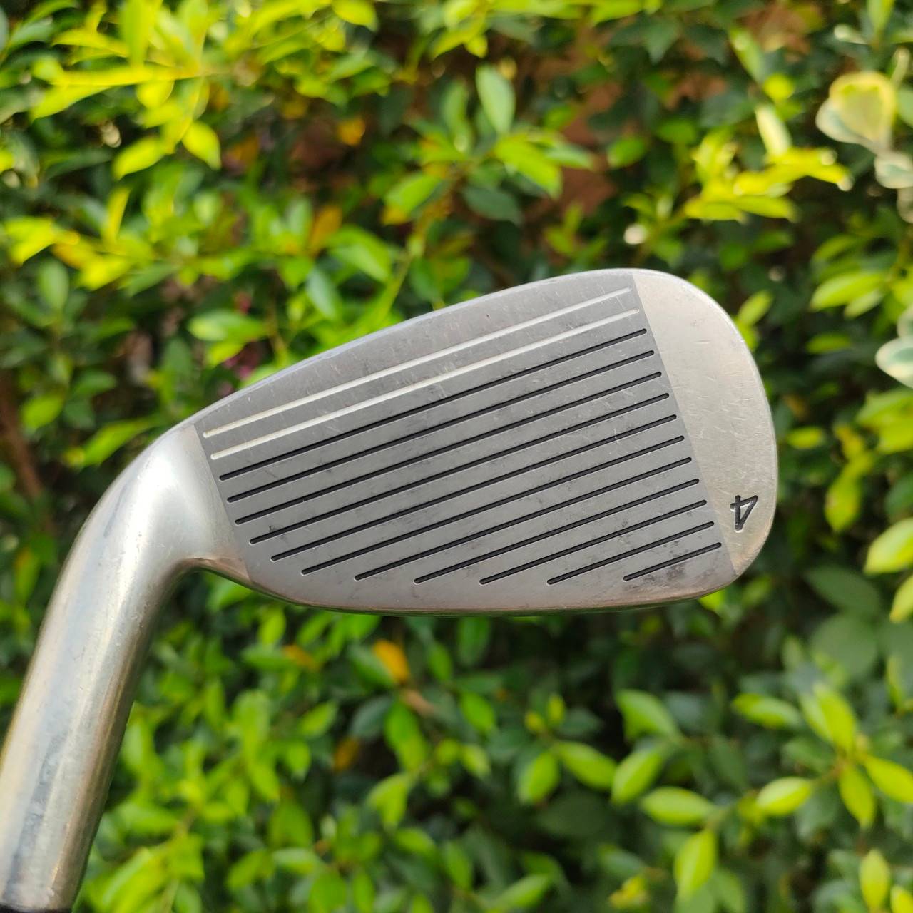 ชุดเหล็ก TAYLORMADE FIRESOLE TITANIUM มีเหล็ก 4-9 เเละ PW SW ก้าน TAYLORMADE FLEX R