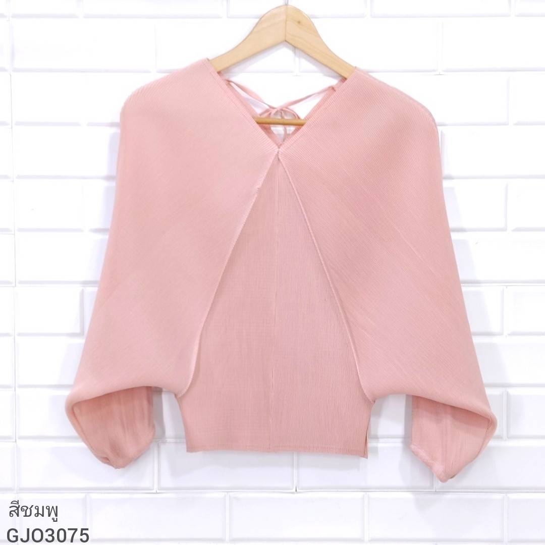 2MUAY รุ่น GJO3075 เสื้อผู้หญิง เสื้อพลีทคุณภาพ สีดำ BATSLEEVE BOW TIE PLEAT TOP FREE SIZE
