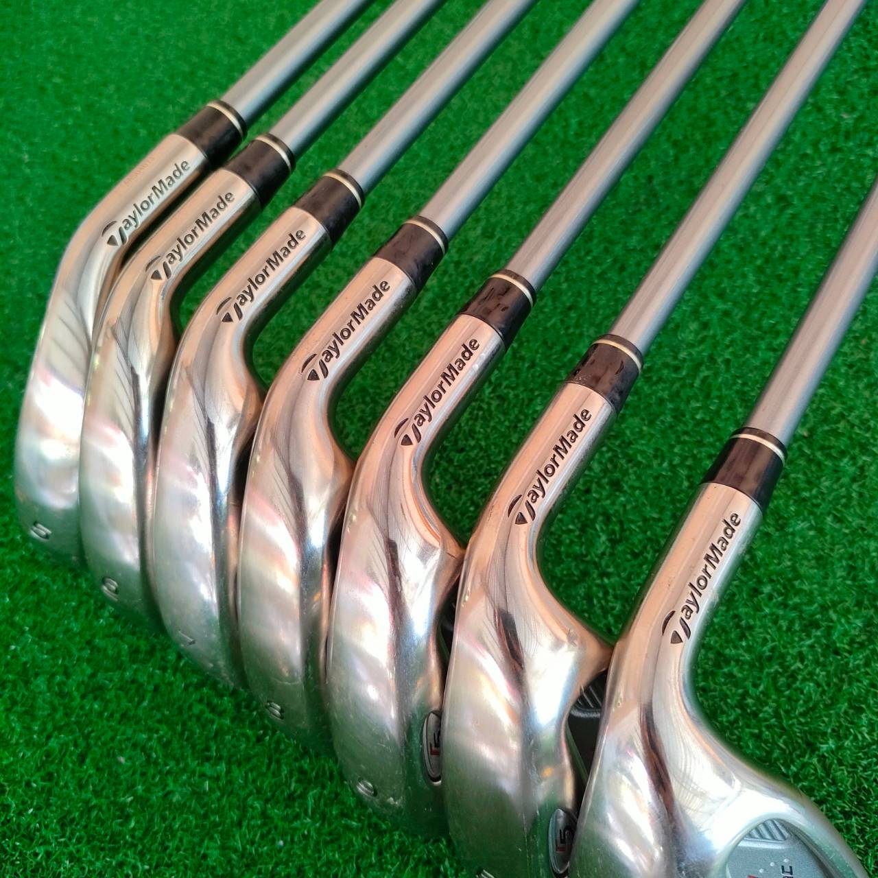 **ไม้กอล์ฟสำหรับผู้หญิง** ชุดเหล็ก TAYLORMADE RAC ตีง่ายมากๆ และช่วยเรื่องระยะ สำหรับคุณผู้หญิงท่่ตีไม่ไกล เหล็กชุดนี้สามารถช่วยได้ครับ มีเหล็ก 5-9 เเละ PW SW