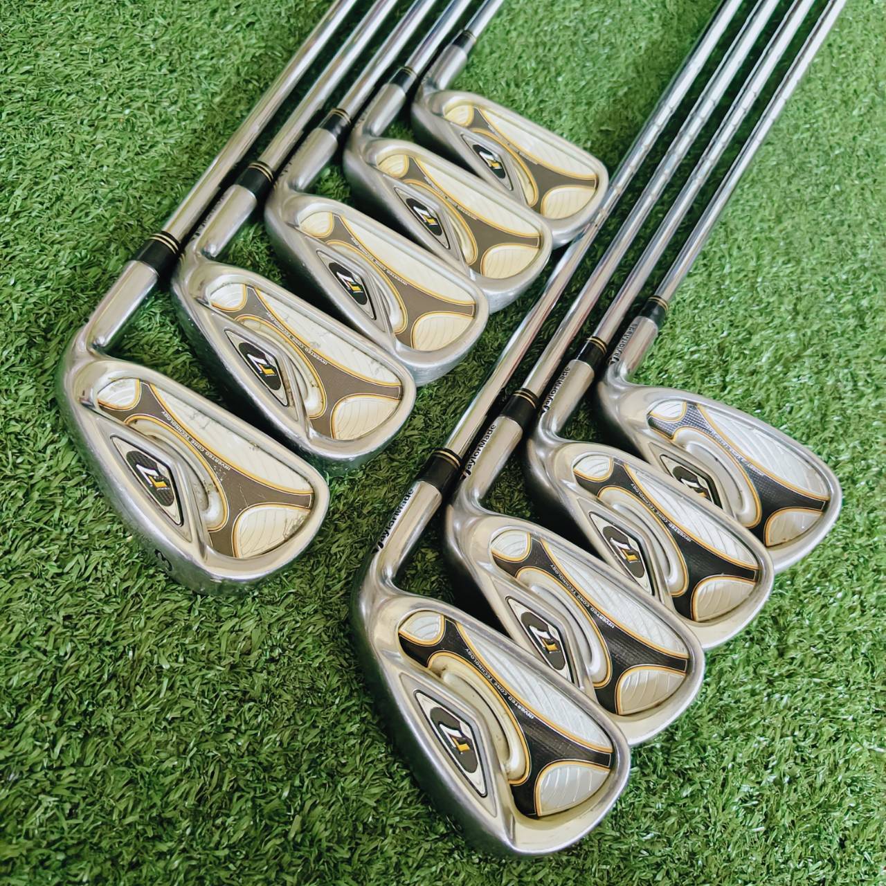 ชุดเหล็ก TaylorMade r7 – ตีง่าย ฟีลดี เพิ่มสปีดแม้ตีไม่โดนกลางหน้าไม้!