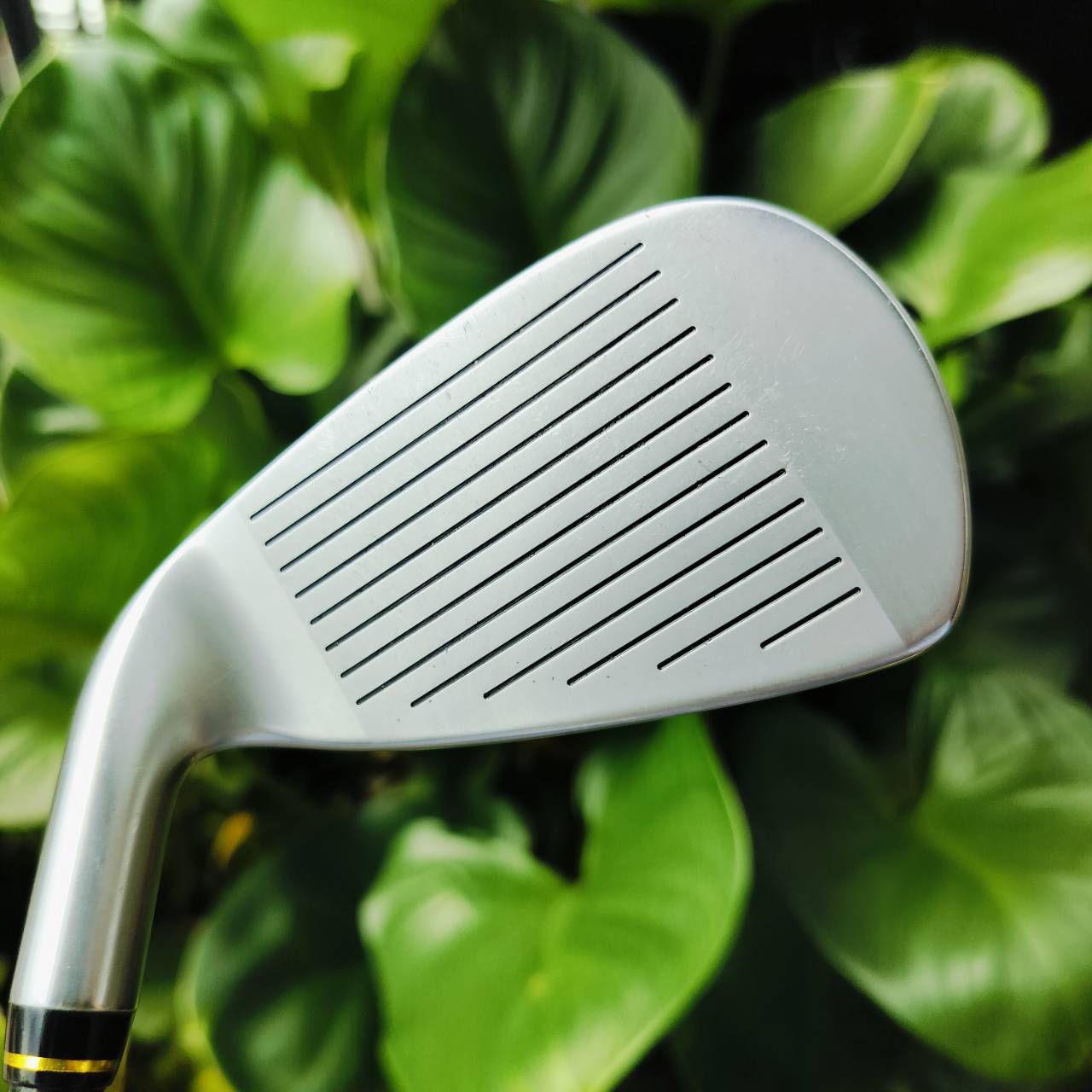 เหล็ก 5 Honma Beres MG602 ก้าน ARMRQ UD45 Flex R เป็นก้านถักพิเศษระดับ ** 2 ดาว ** เป็นตัวพรีเมี่ยมสุดในซีรี่ย์ MG MADE IN JAPAN SAKATA ให้ฟีลลิ่งที่เหนือระดับ ตีดีมากๆ ไม้กอล์ฟพรีเมี่ยมมือสอง ของแท้ By NakaraLuxurious