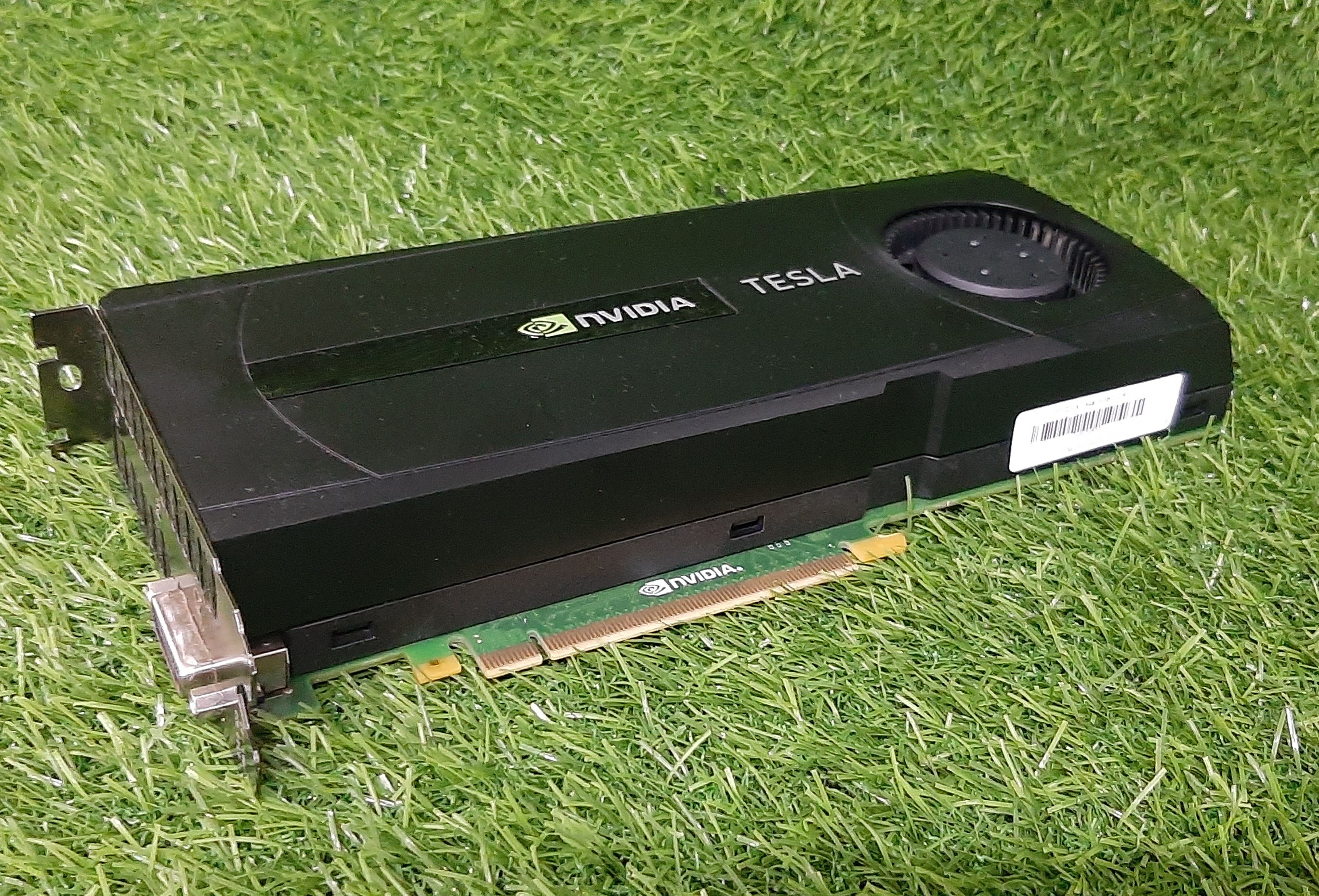 การ์ดจอแสดงผลมือสอง NVIDIA Tesla C2070 6GB DDR5 ประกันร้าน