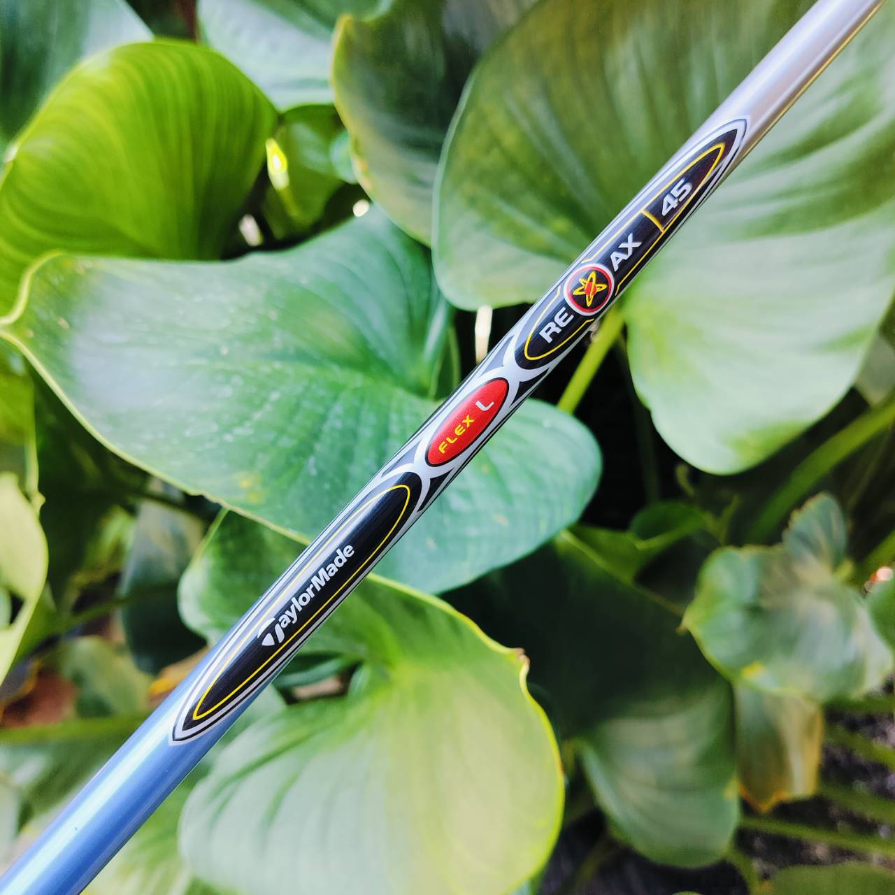 ** ไม้กอล์ฟผู้หญิง ** U5 Taylormade r7 Draw องศา 25 วางหมุดน้ำหนักไว้ช่วยคุณผู้หญิง ที่มักตีเฟดออกขวาให้กลับมาตรง ชดเชยความผิดพลาดอย่างมาก ตีโดนง่ายมาก ไม้กอล์ฟพรีเมี่ยมมือสอง ของแท้ By NakaraLuxurious