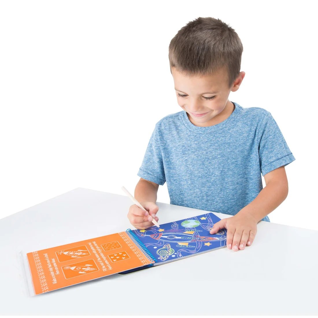 ชุดศิลปะขูดกระดาษ ตีมยานพาหนะ พกพาง่าย Melissa & Doug On the Go Scratch Art Color Reveal Pad - Vehicles