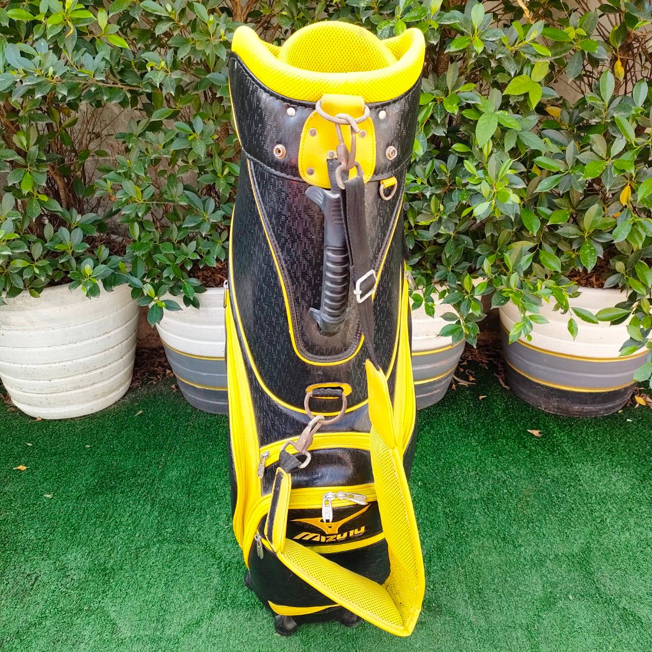 ถุงกอล์ฟ MIZUNO มือสอง สีดำเฟลือง สวยมากๆ